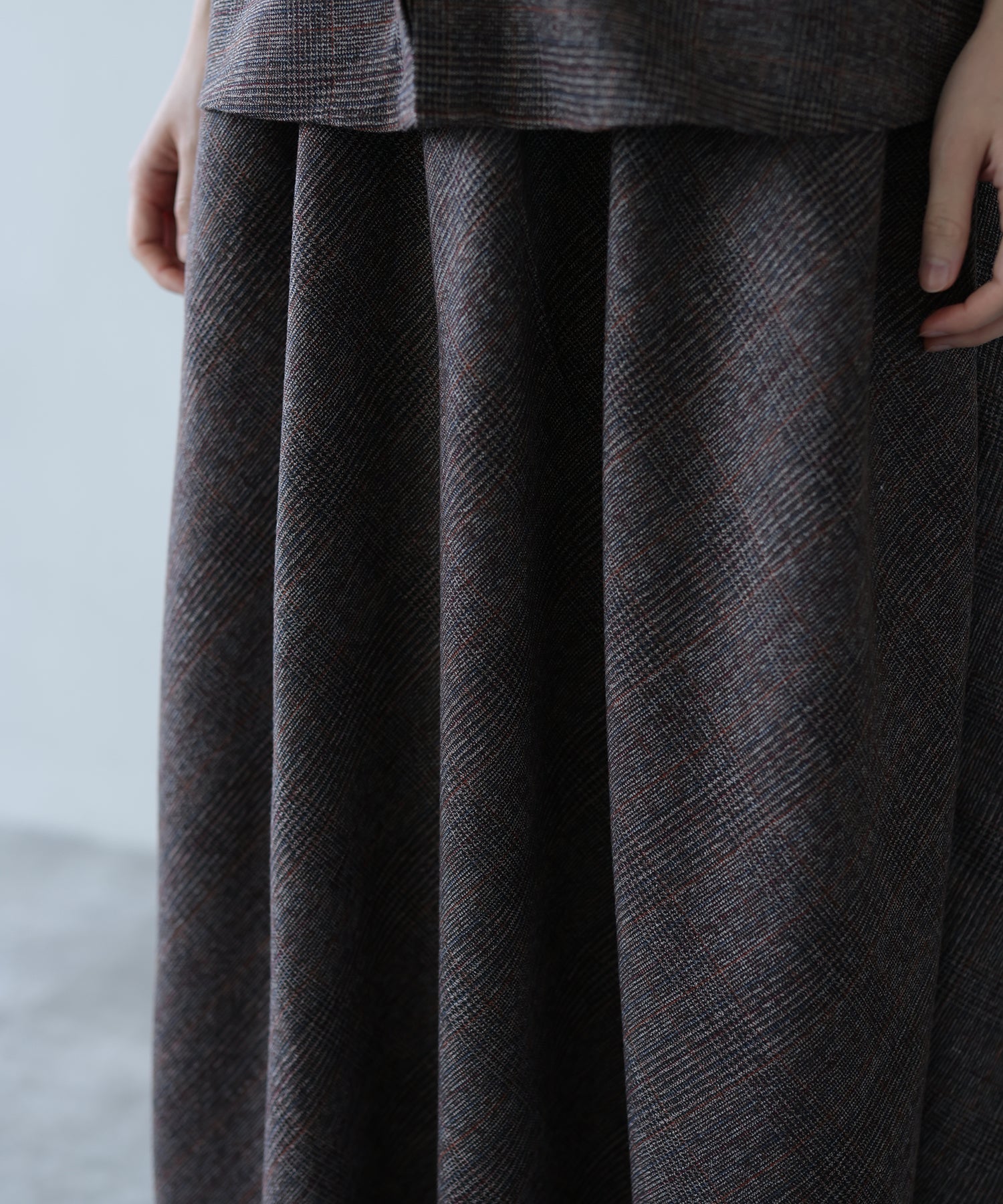 ブラウン model:H160