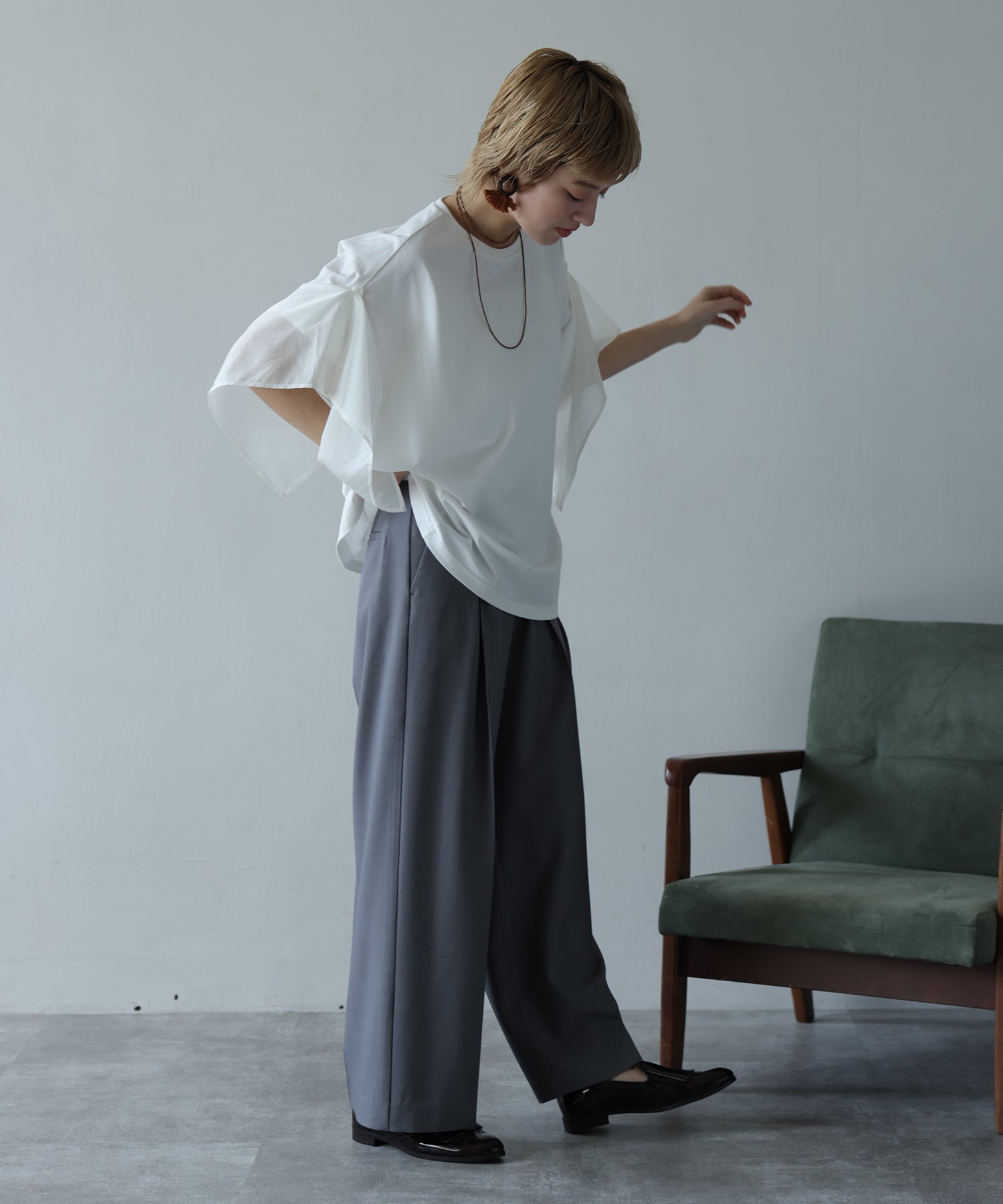 オフホワイト model:H160