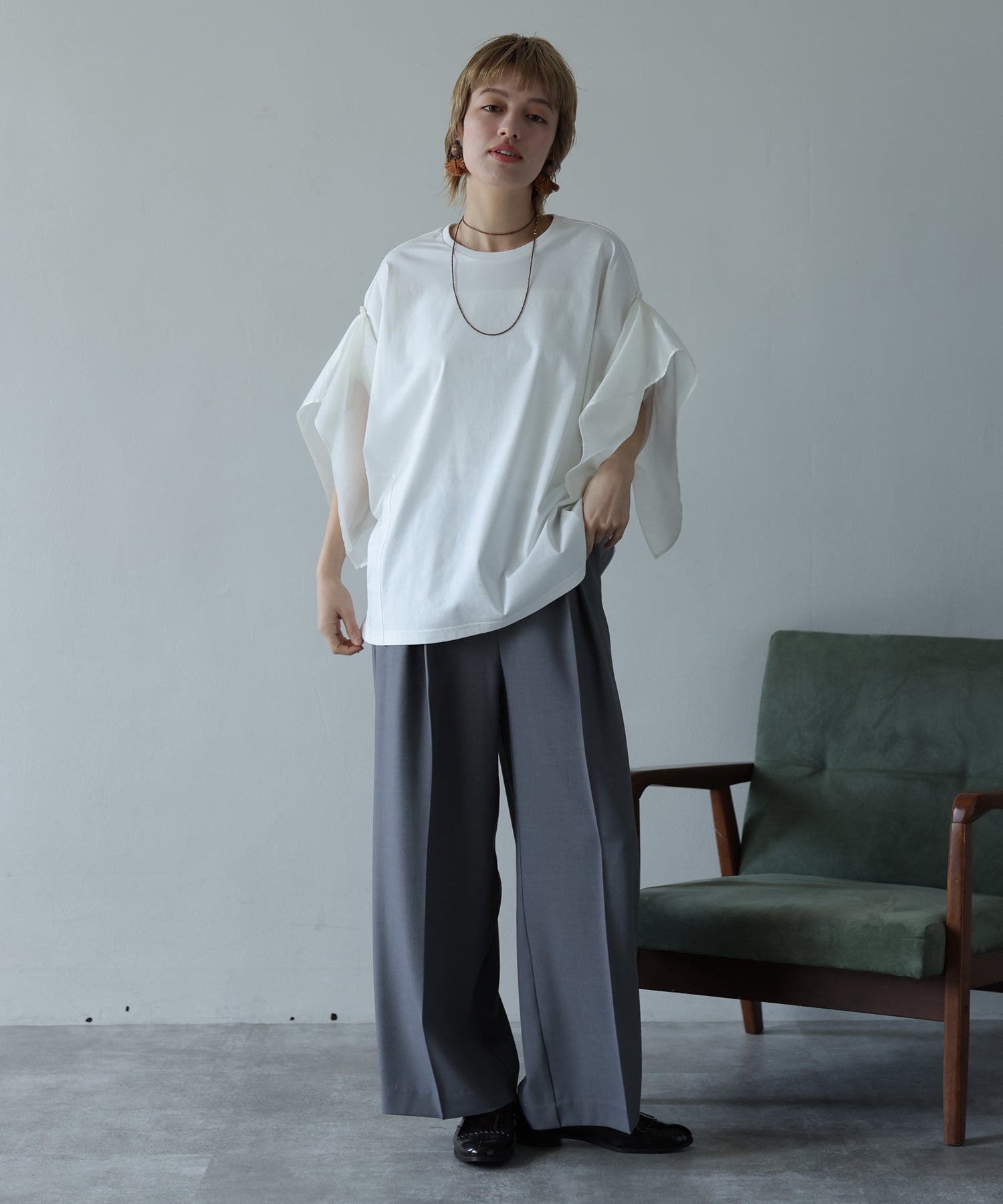 オフホワイト model:H160