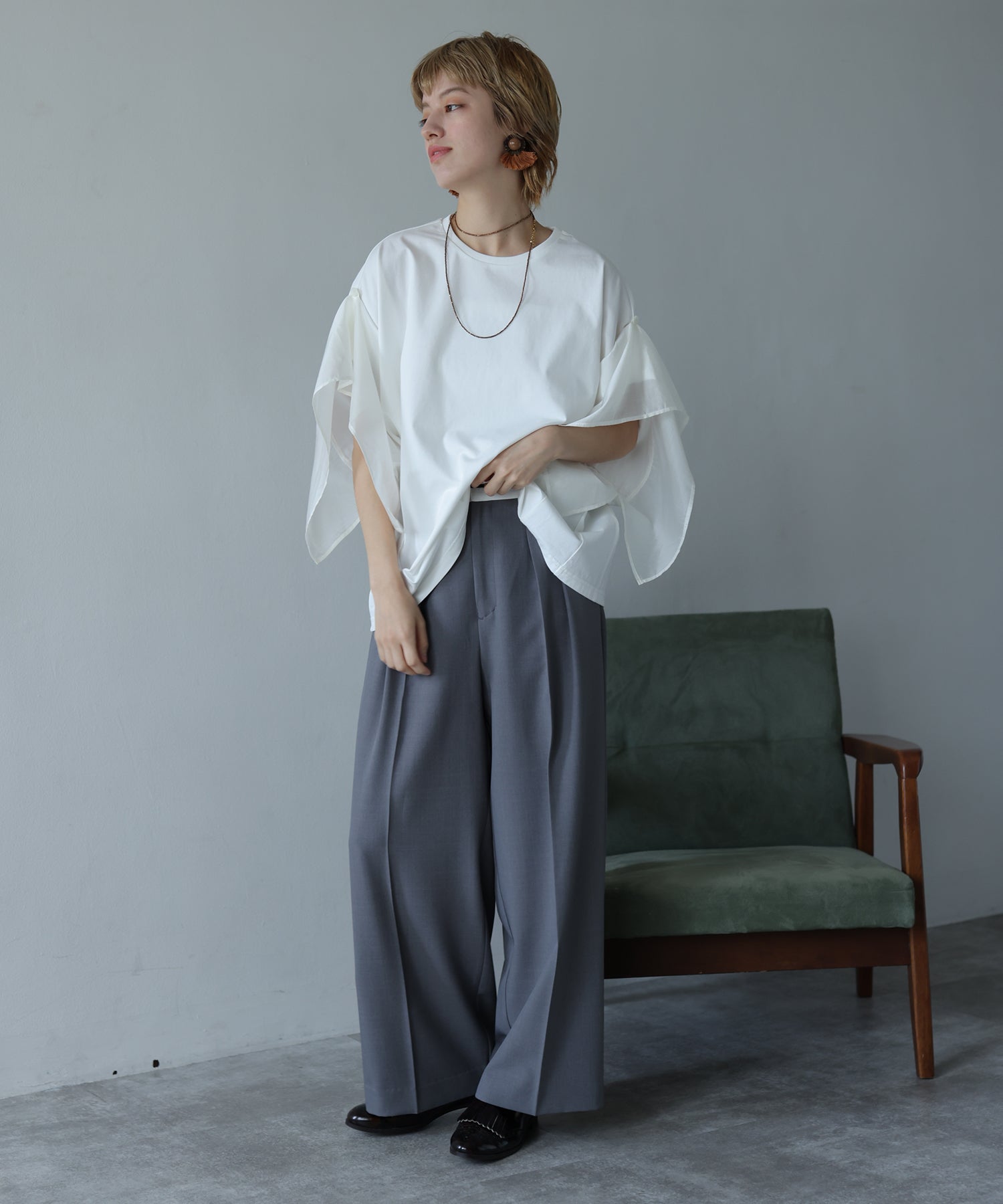 オフホワイト model:H160