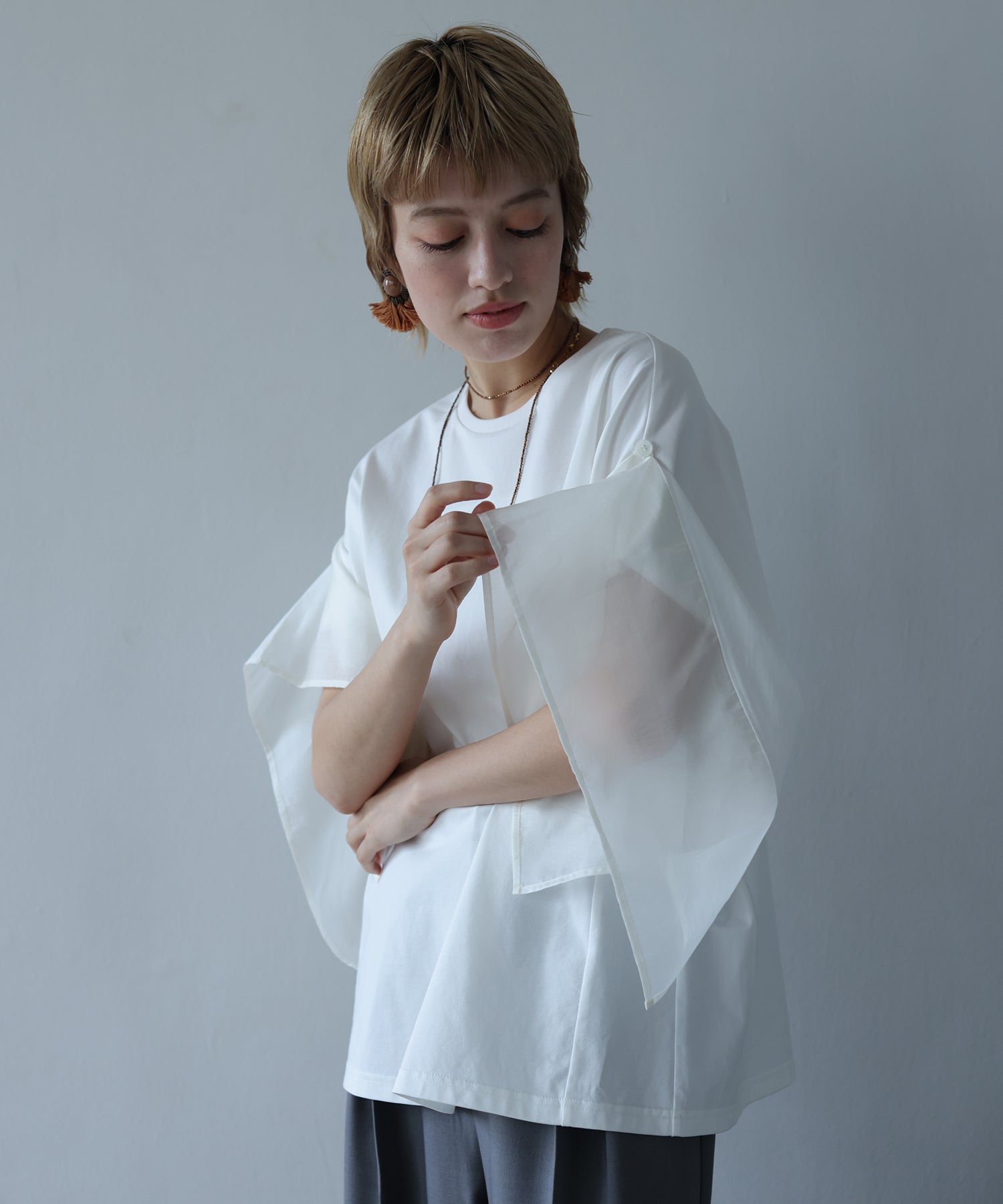 オフホワイト model:H160