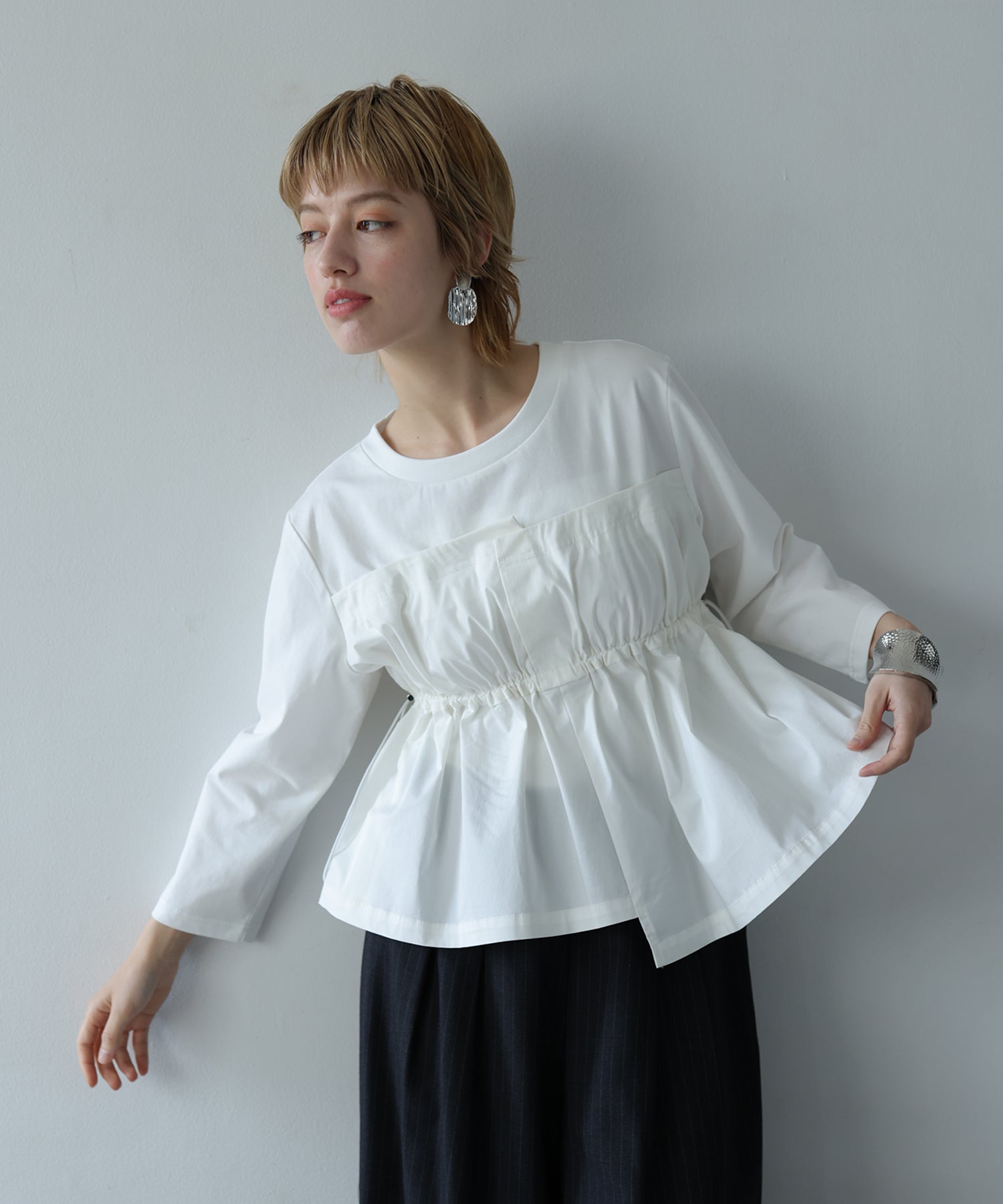 オフホワイト model:H160