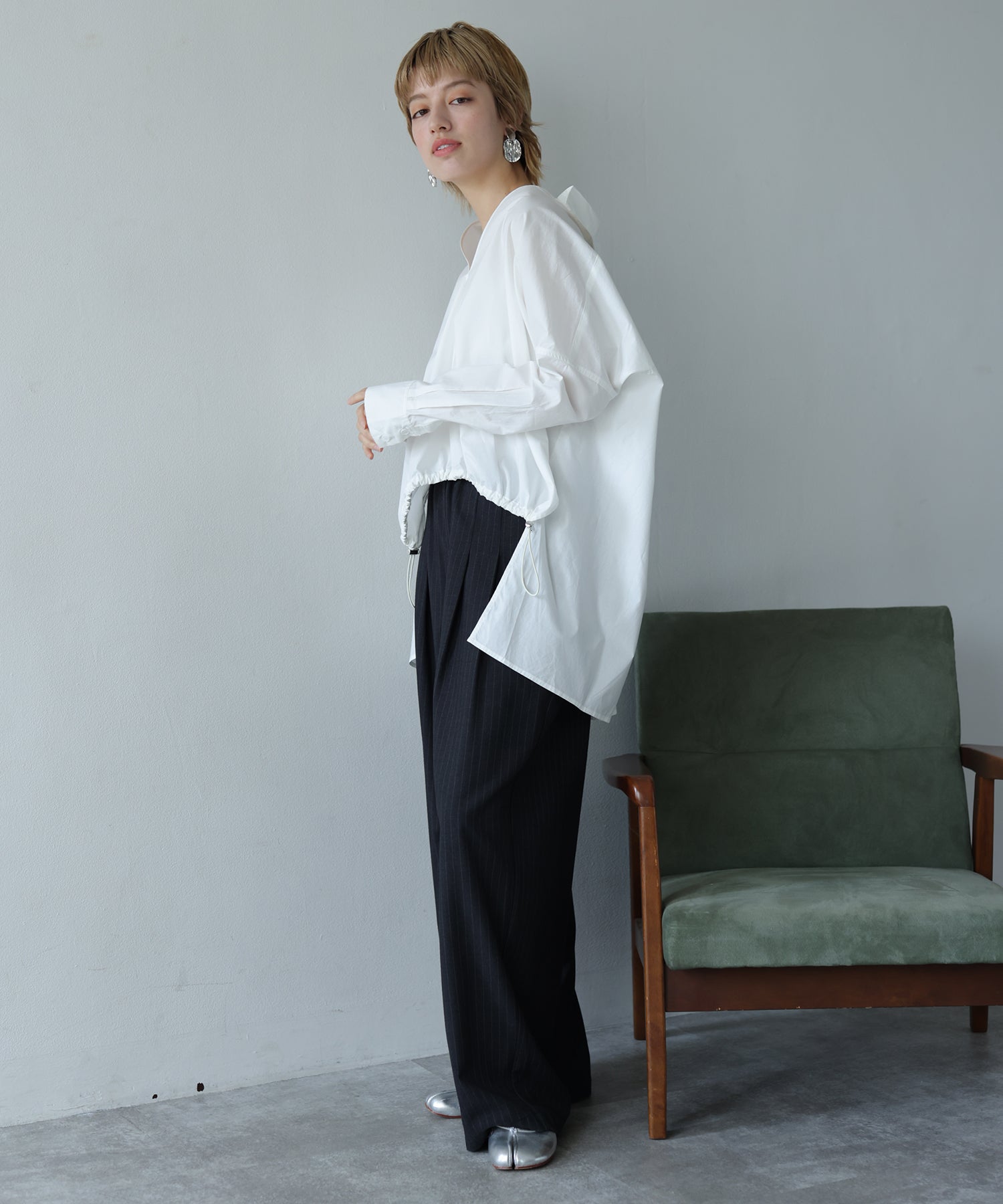 オフホワイト model:H160