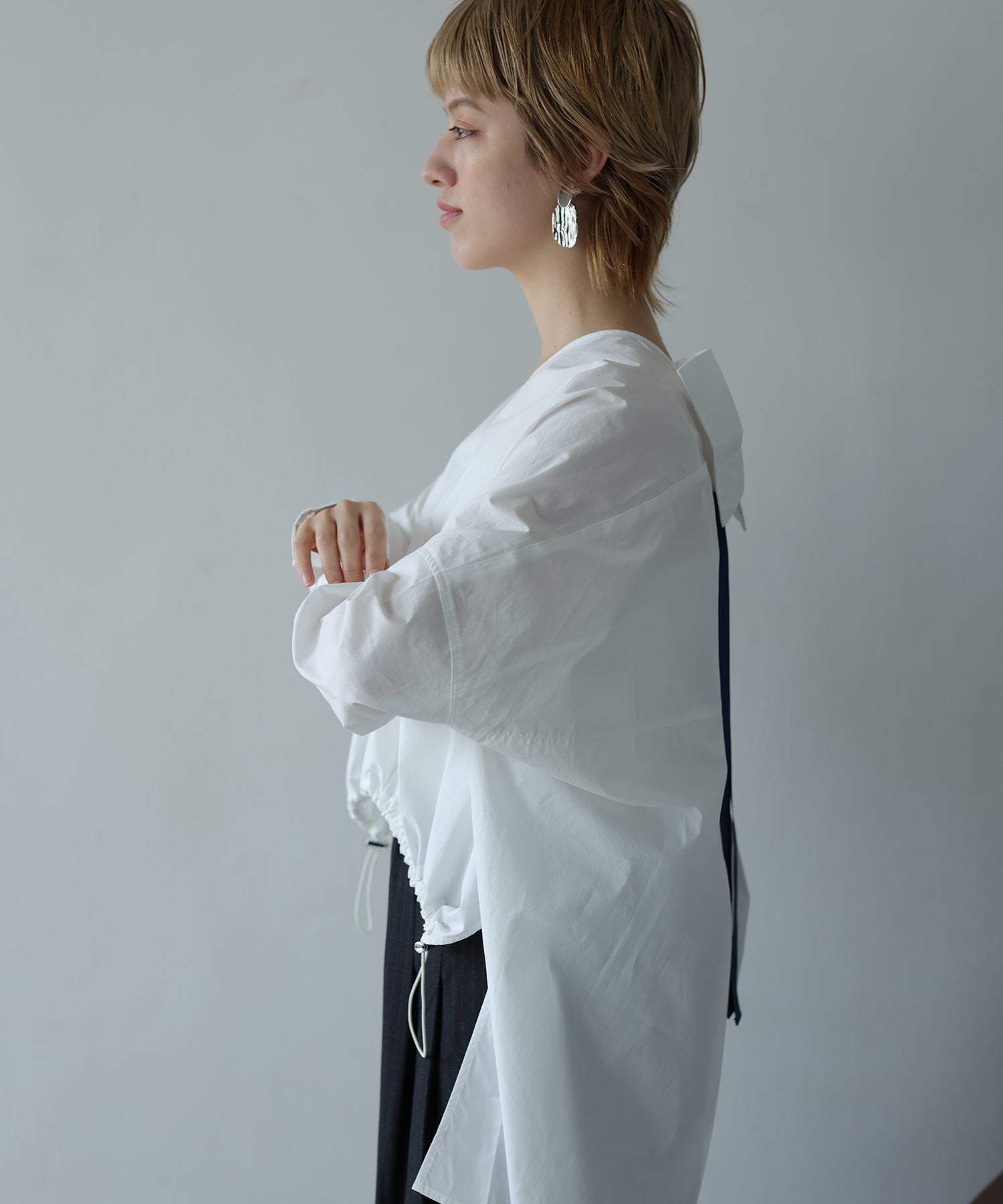 オフホワイト model:H160