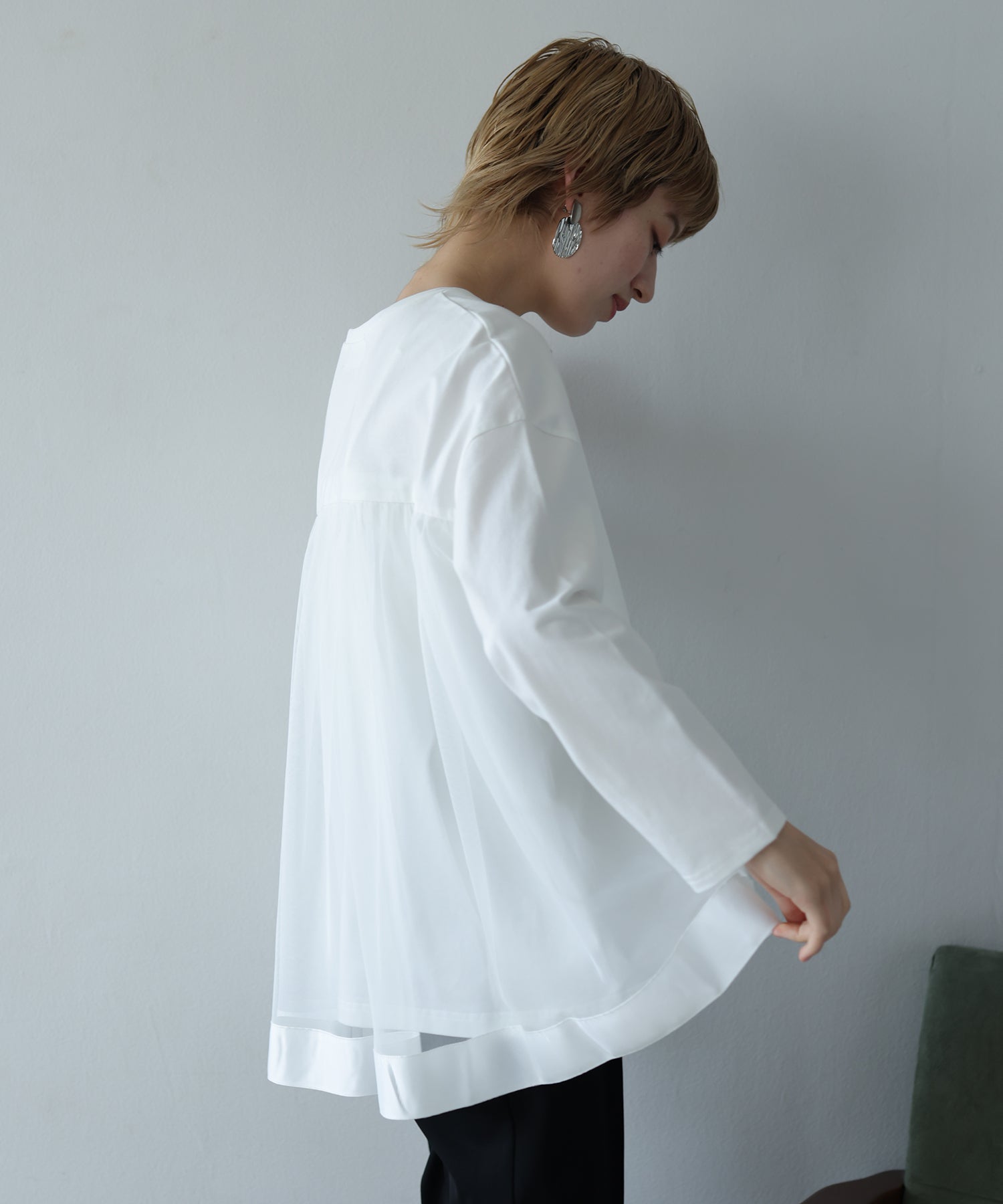 オフホワイト model:H160