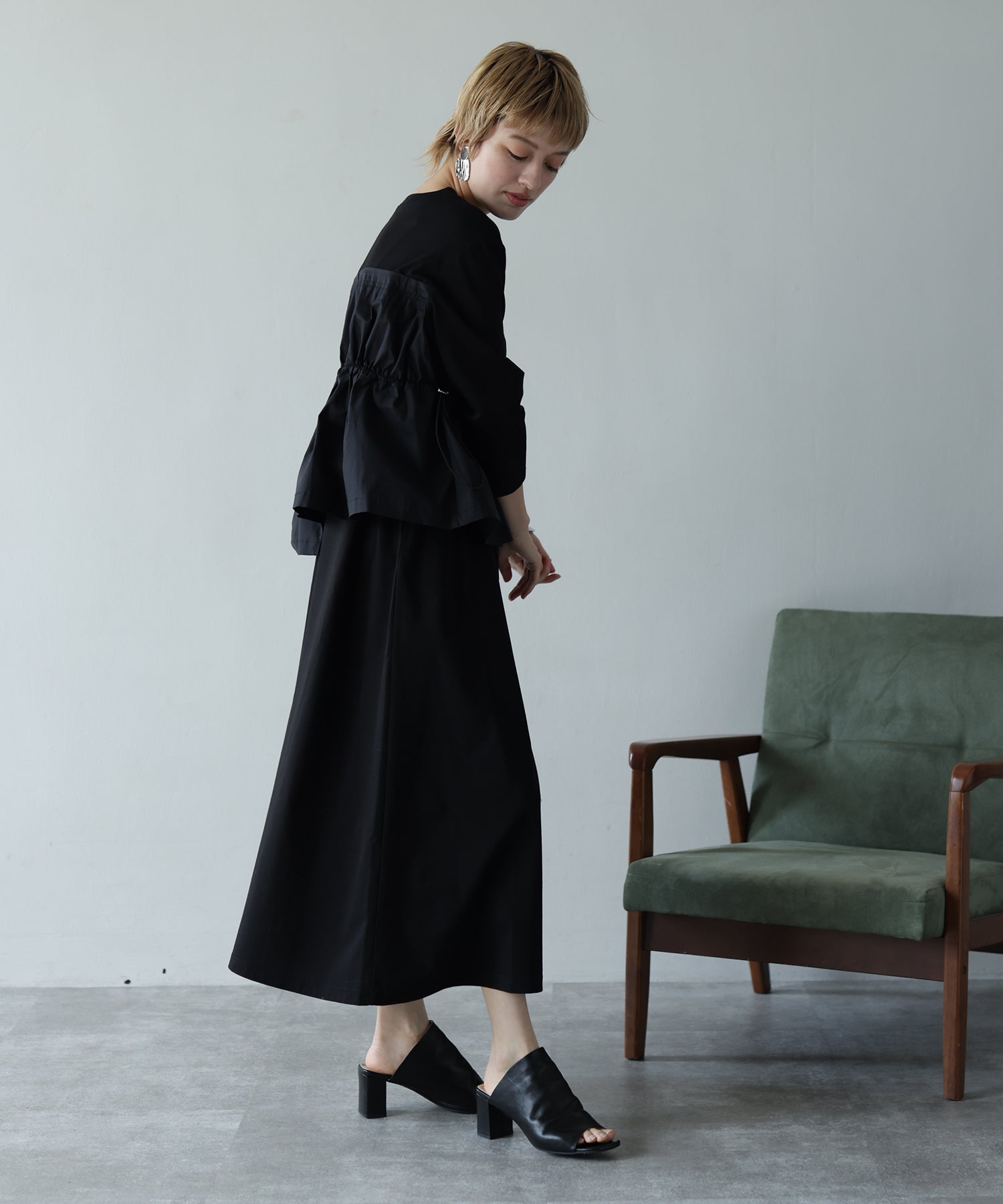 ブラック model:H160