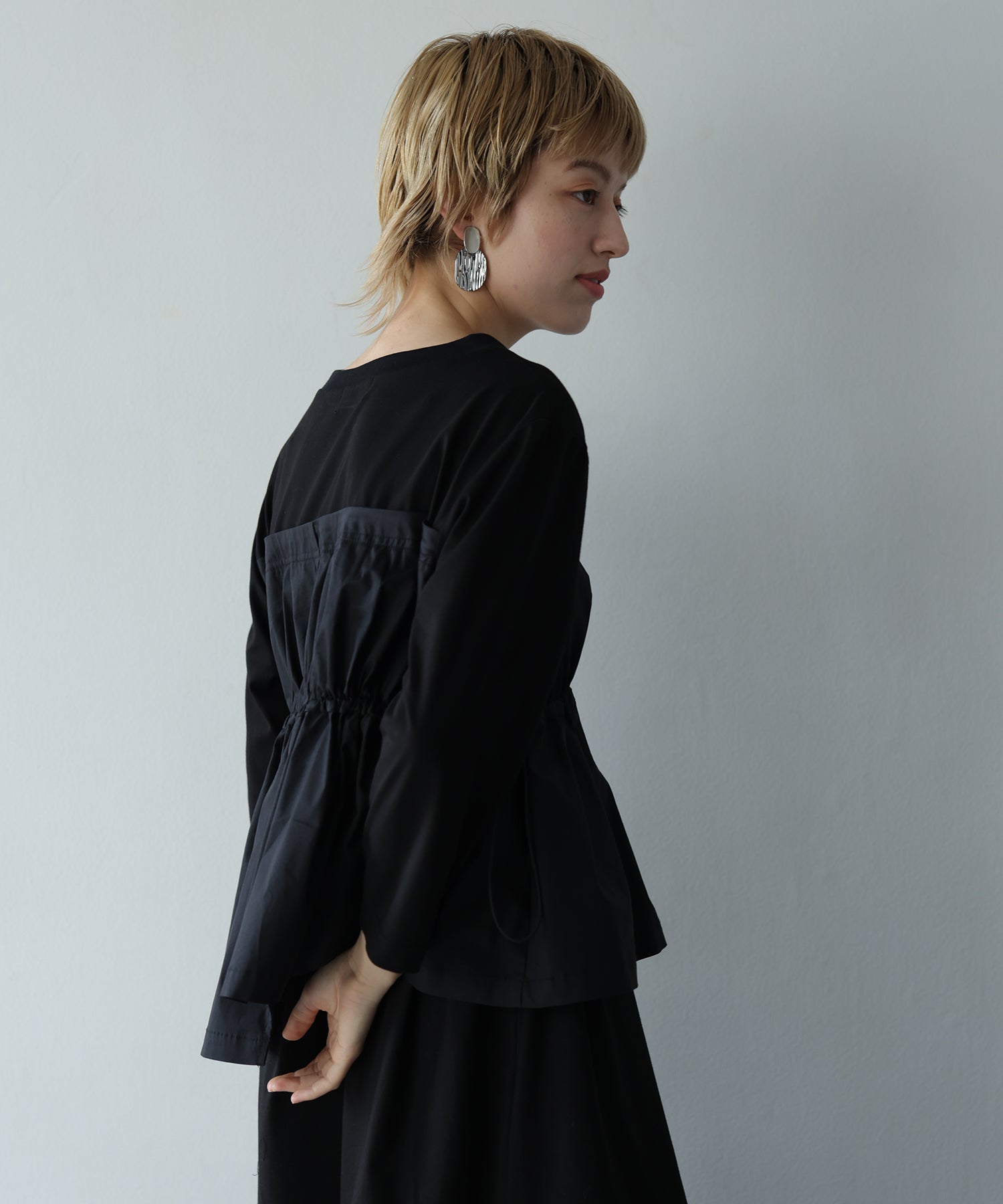 ブラック model:H160