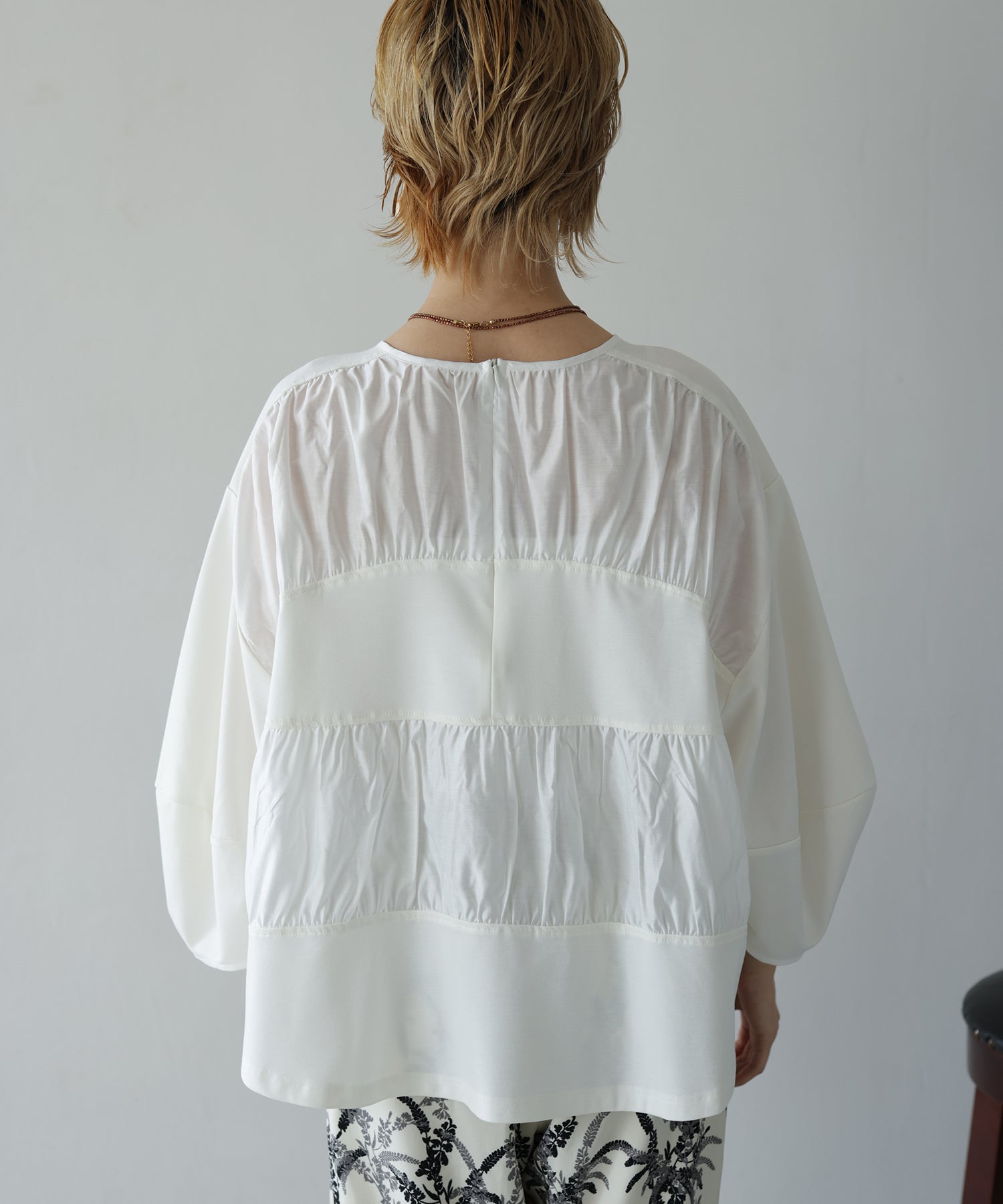 オフホワイト model:H160