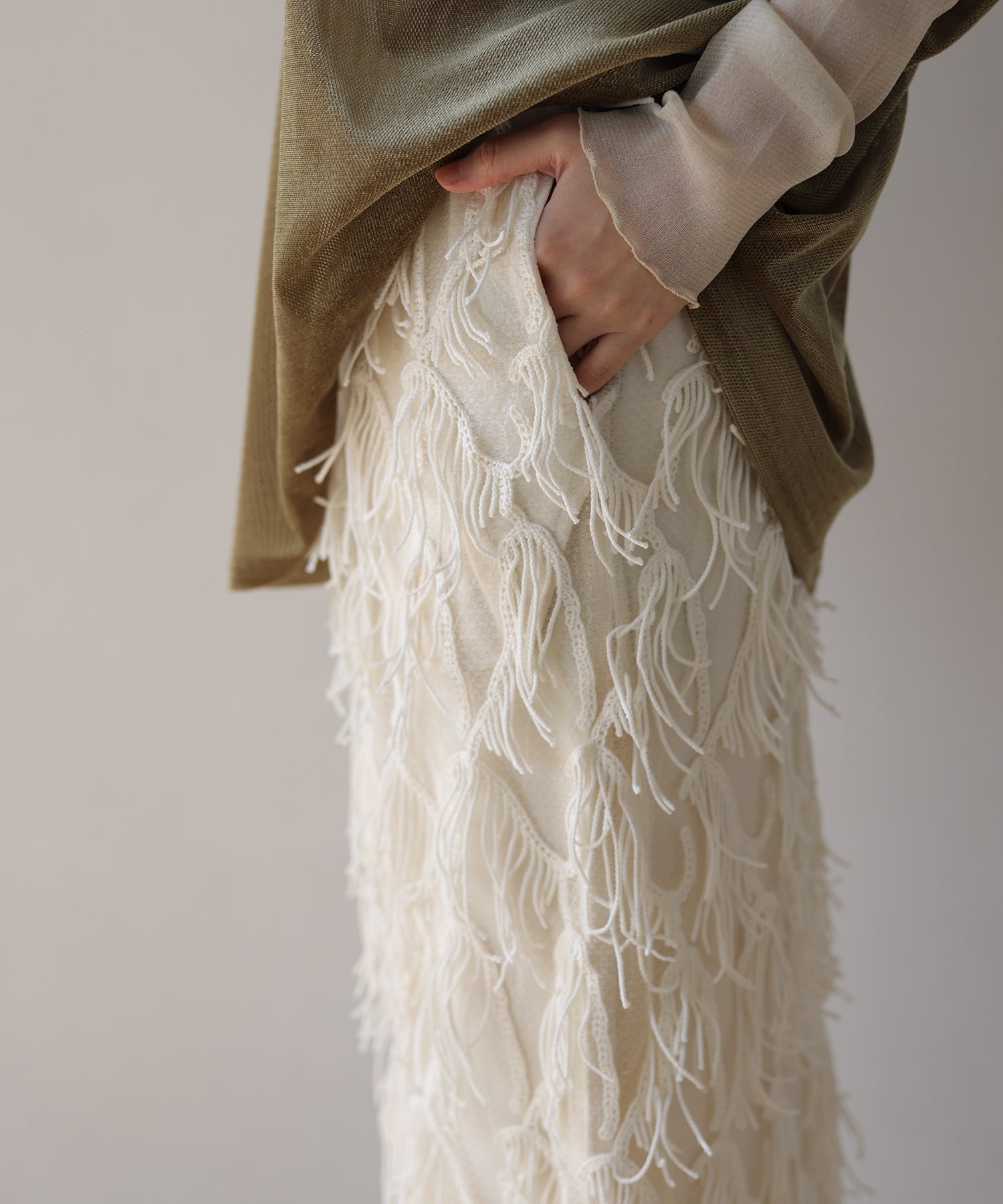 オフホワイト model:H160