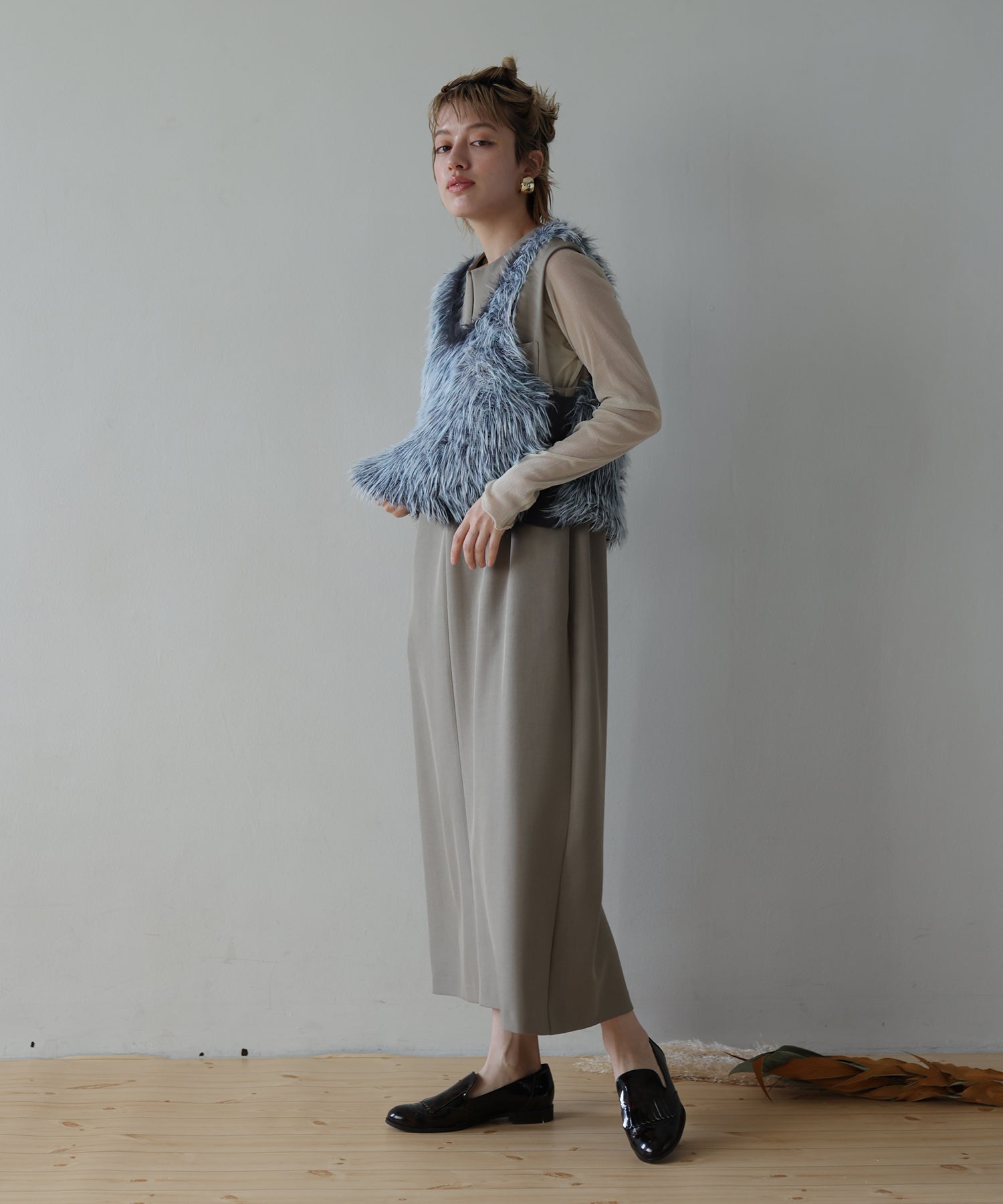 チャコール model:H160