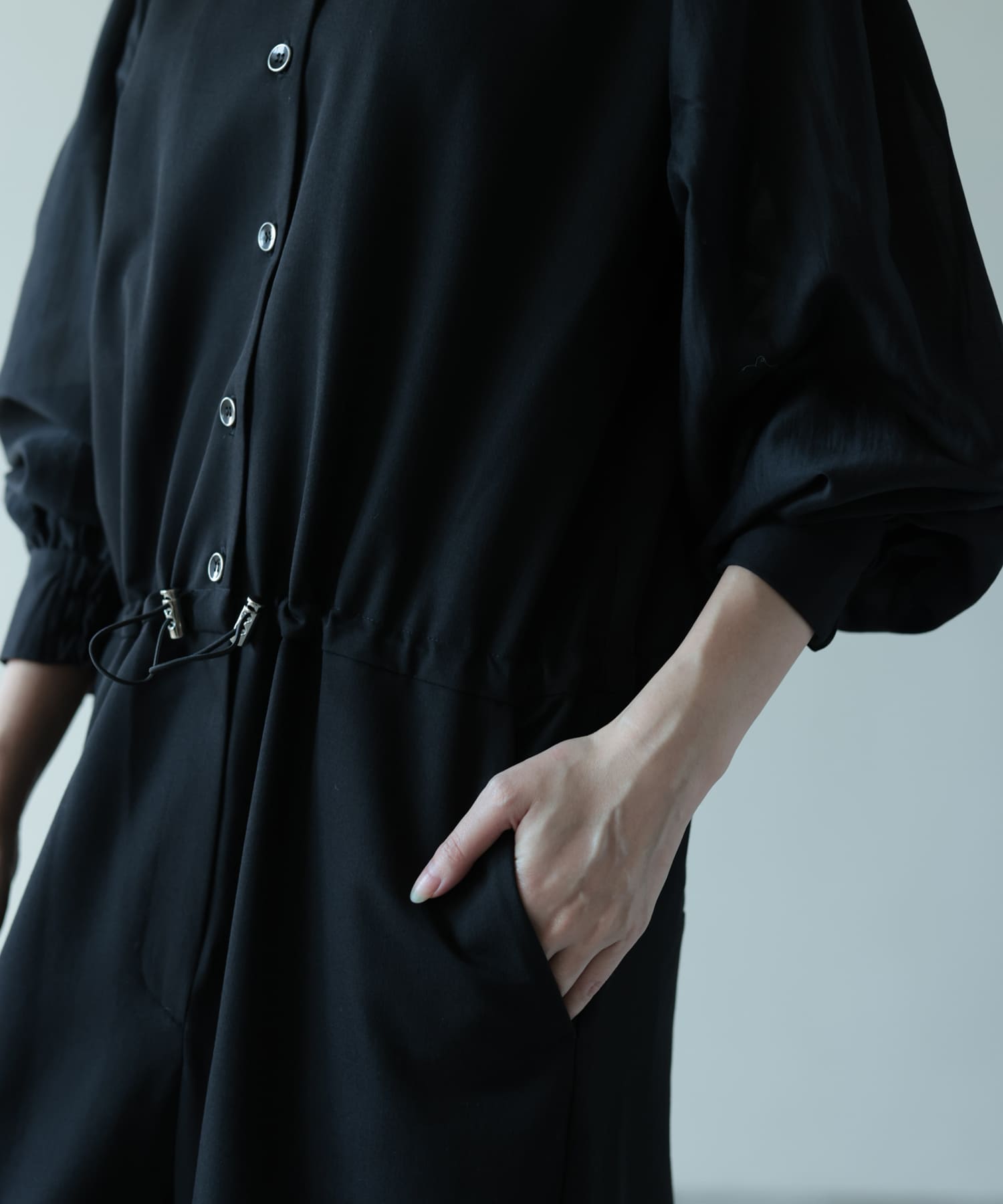 ブラック model:H167
