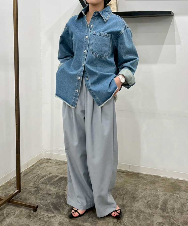 ライトグレー staff:H161