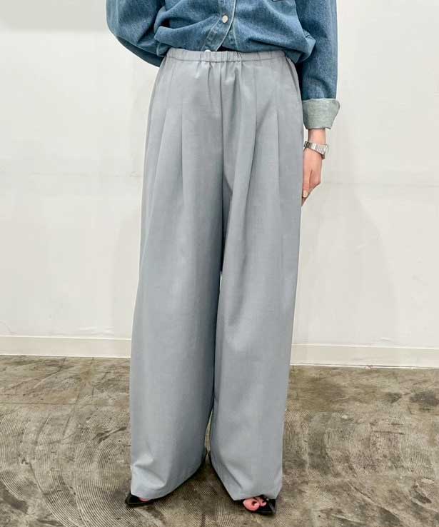 ライトグレー staff:H161