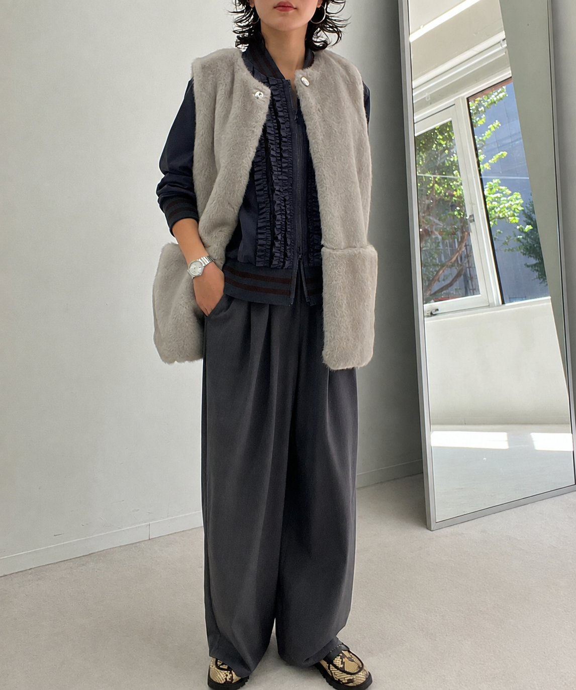 グレー staff:H161cm