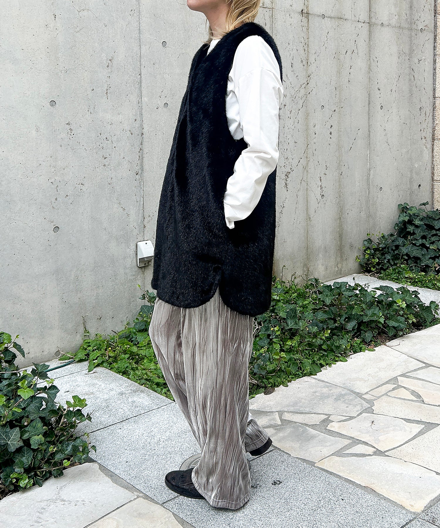 ブラック×ブラック ファーベスト staff:H157