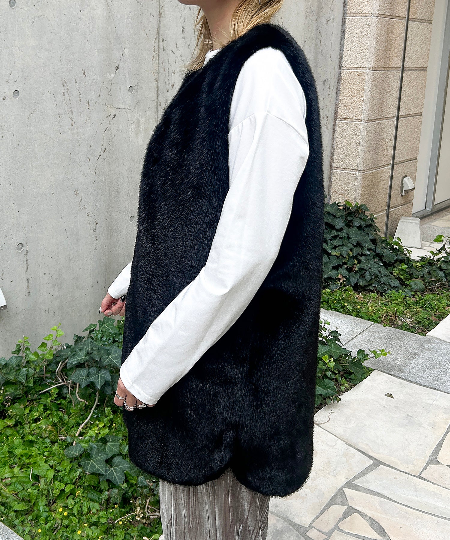 ブラック×ブラック ファーベスト staff:H157