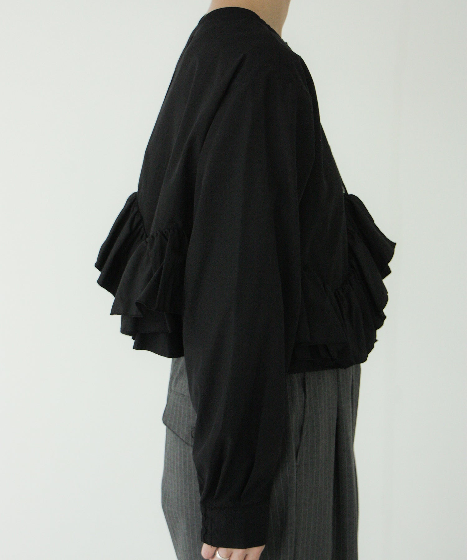 ブラック staff:H155