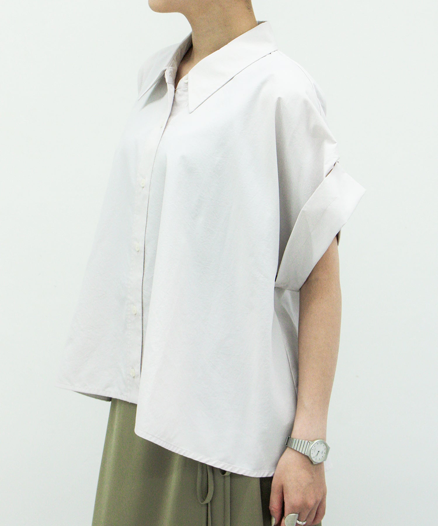 グレージュ staff:H161