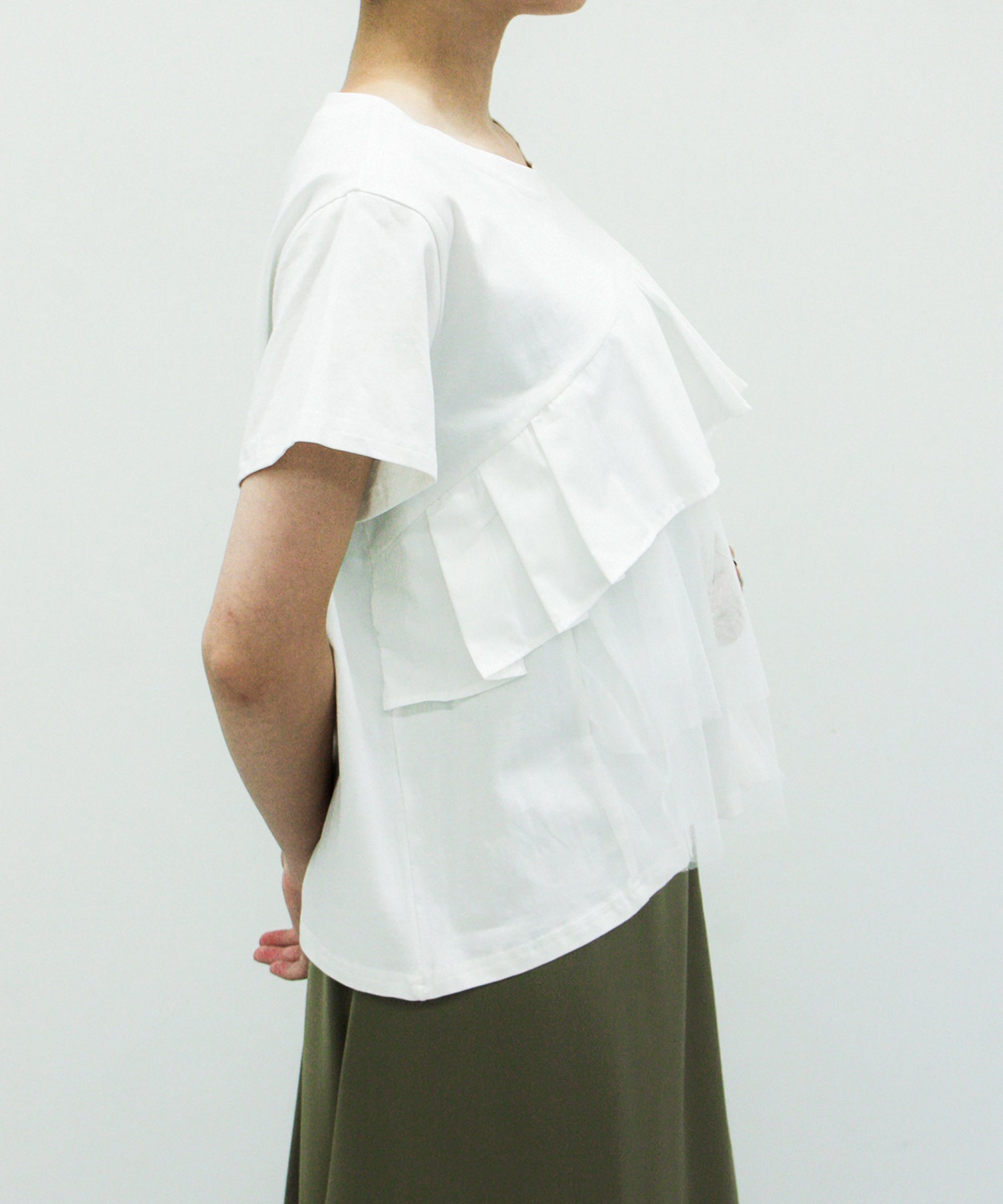 オフホワイト staff:H161