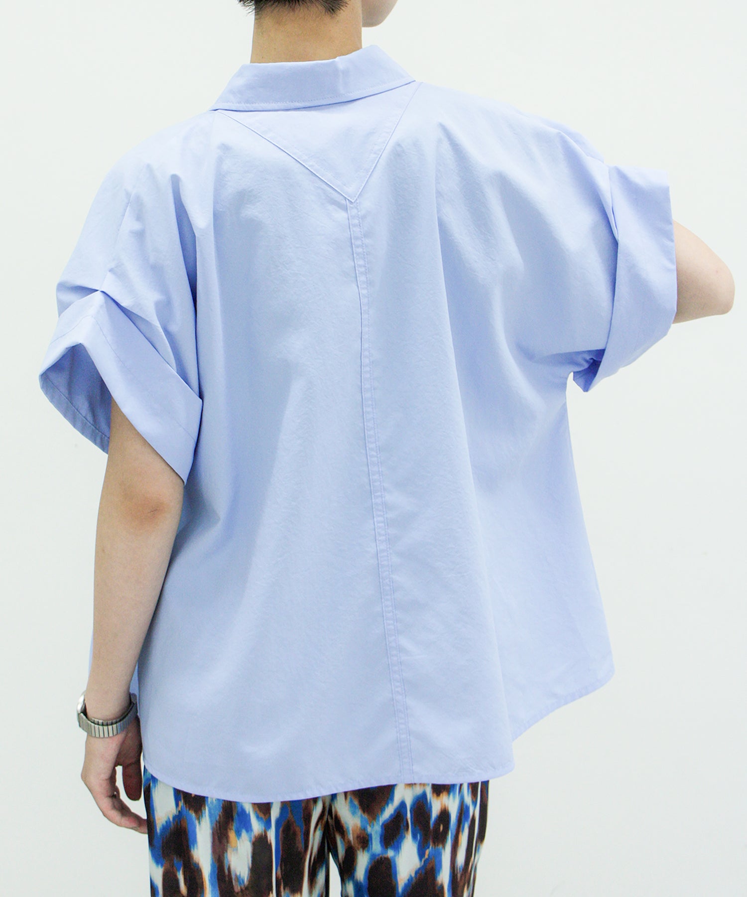 ブルー staff:H161