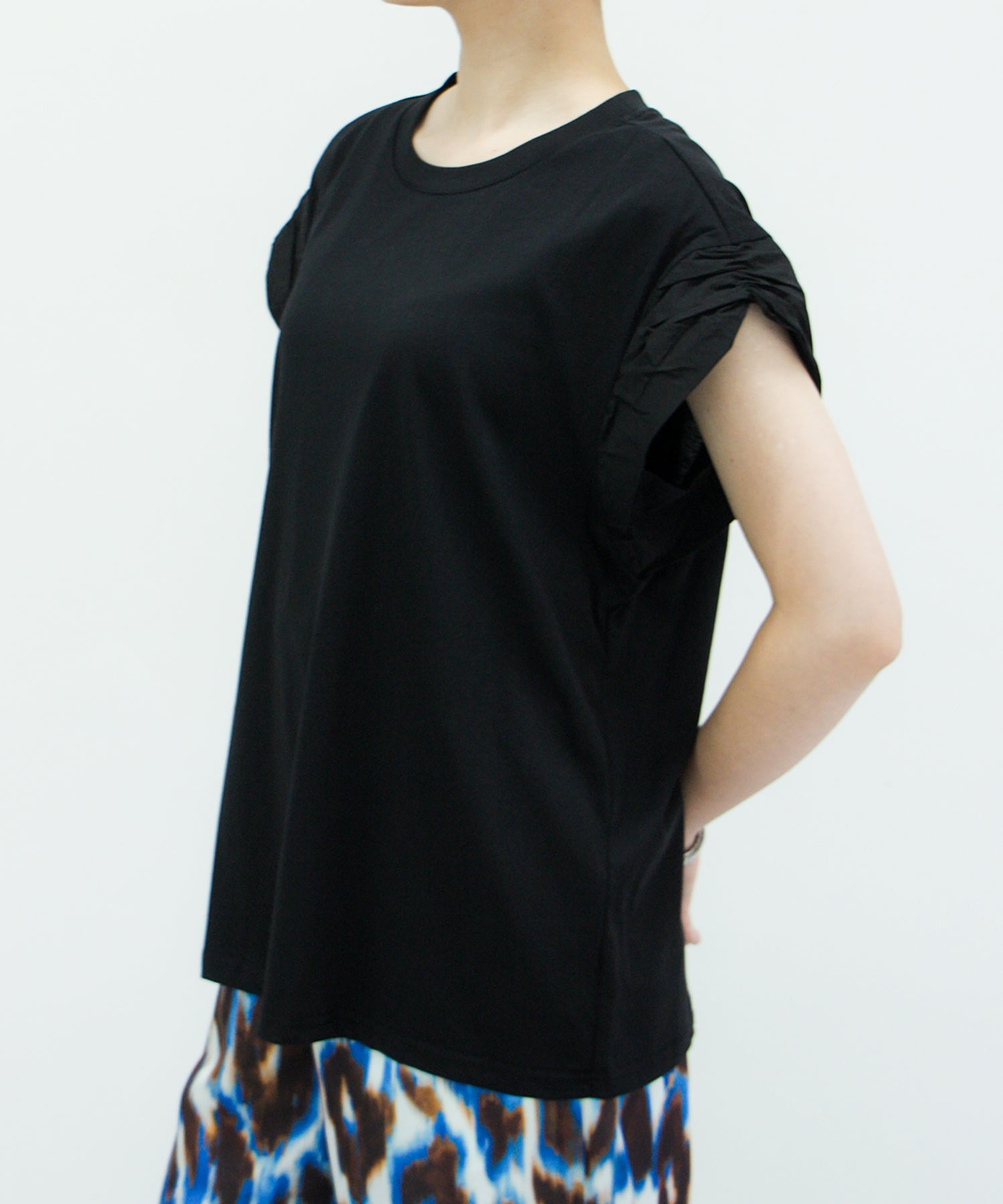 ブラック staff:H161