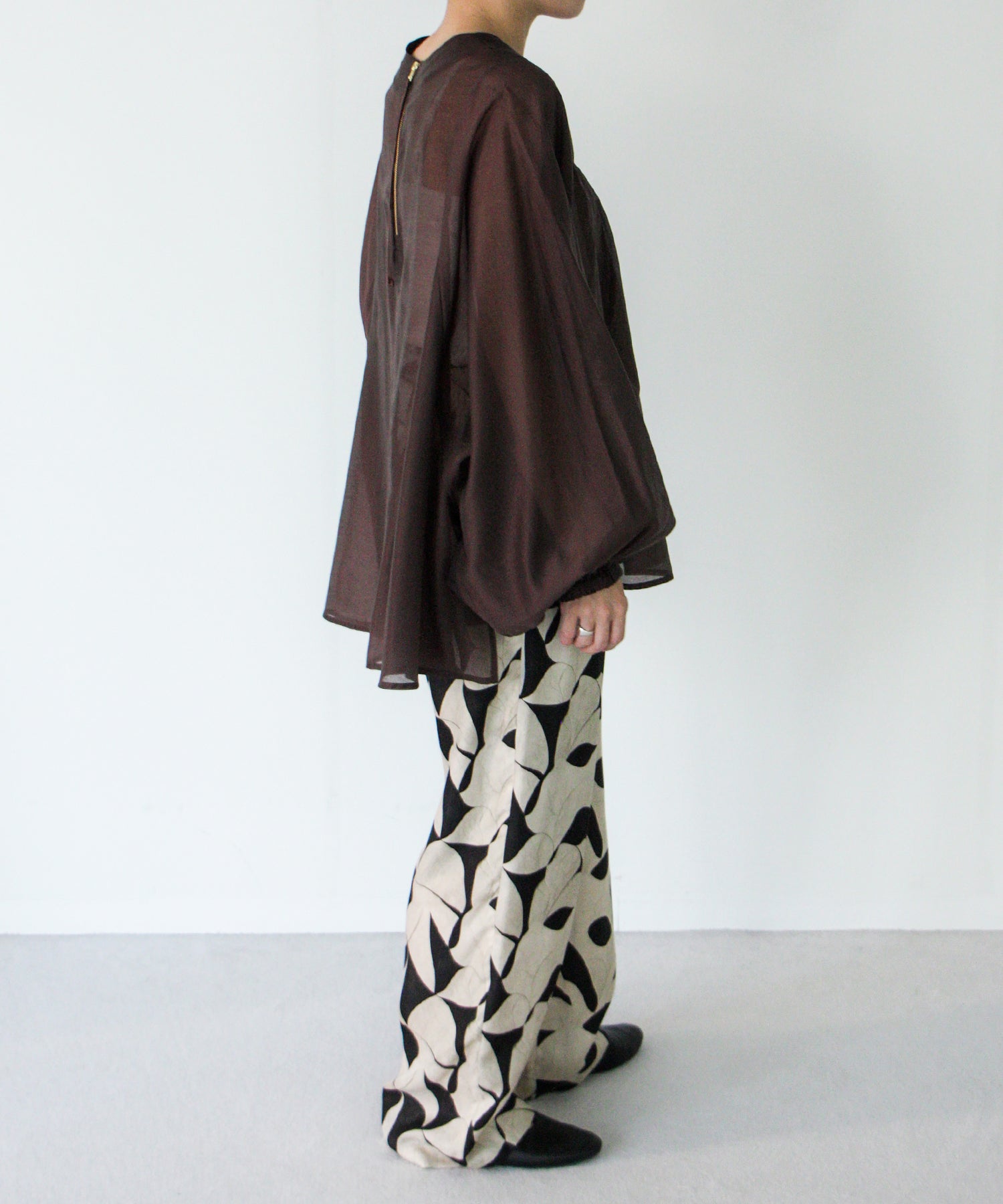 ブラウン staff:H155