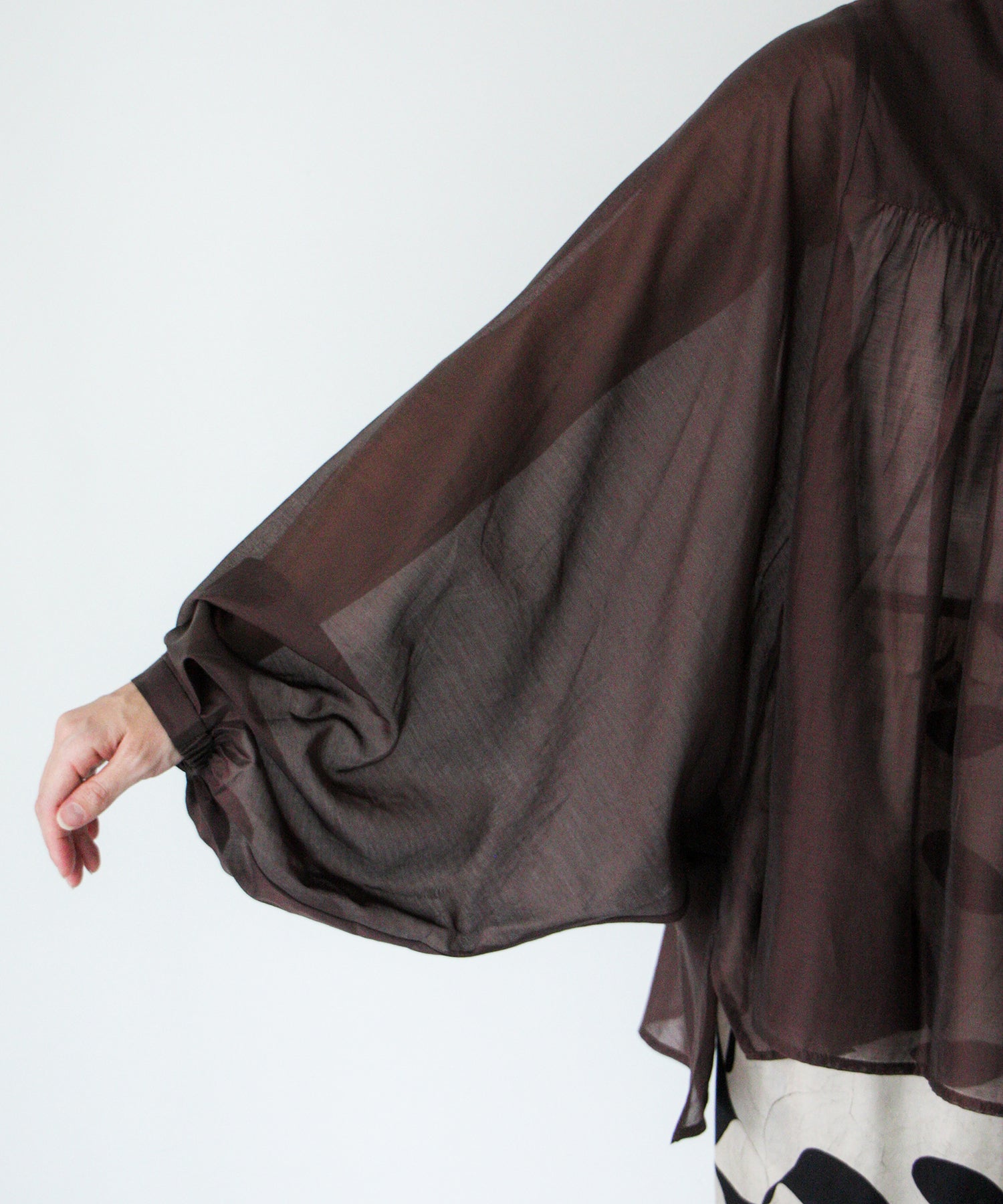 ブラウン staff:H155