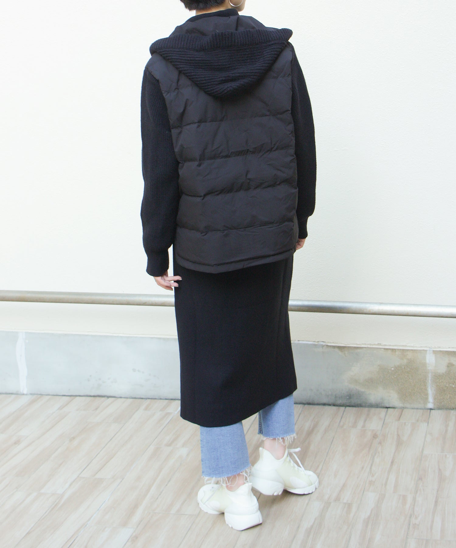 ブラック model:H161