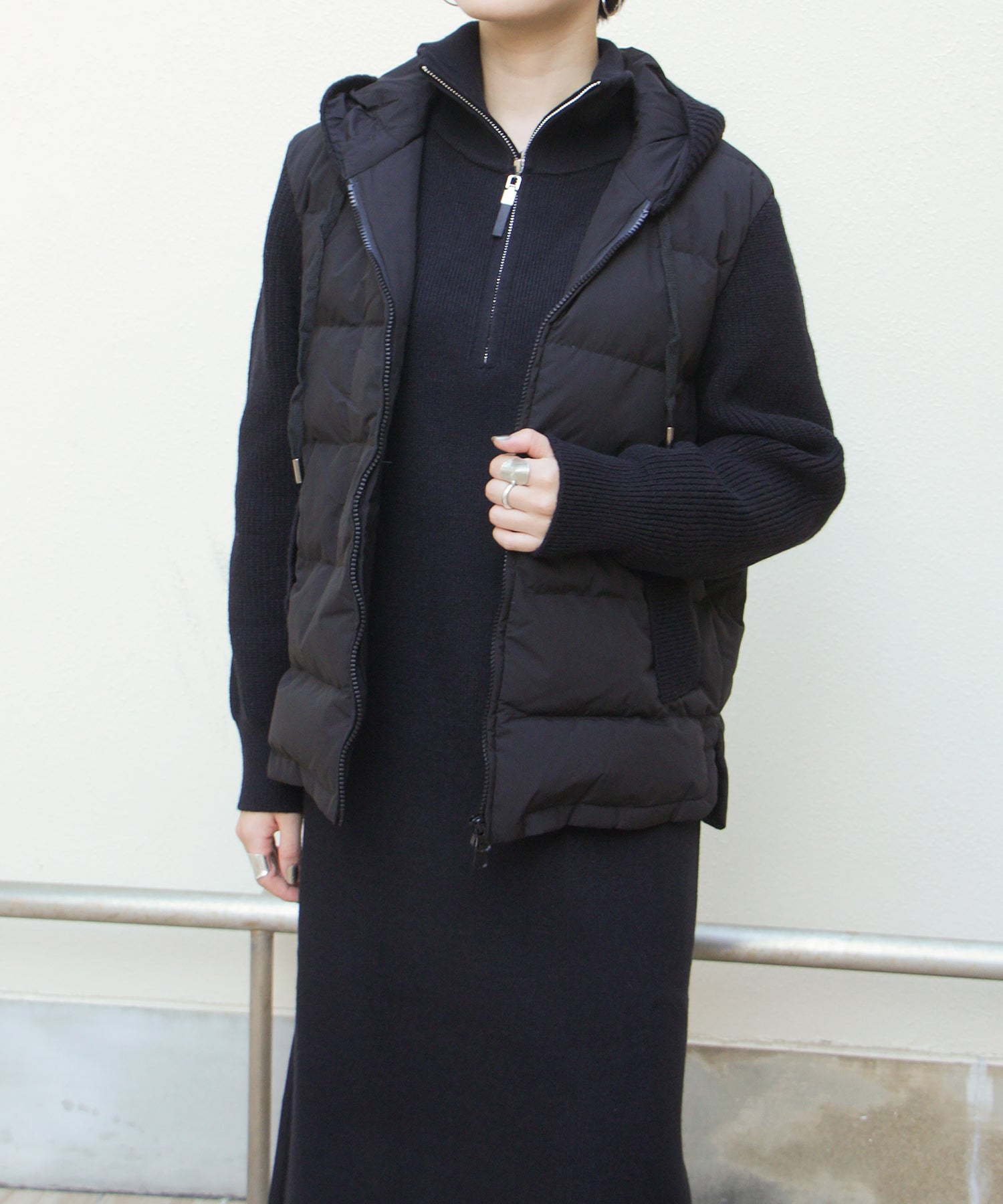 ブラック model:H161