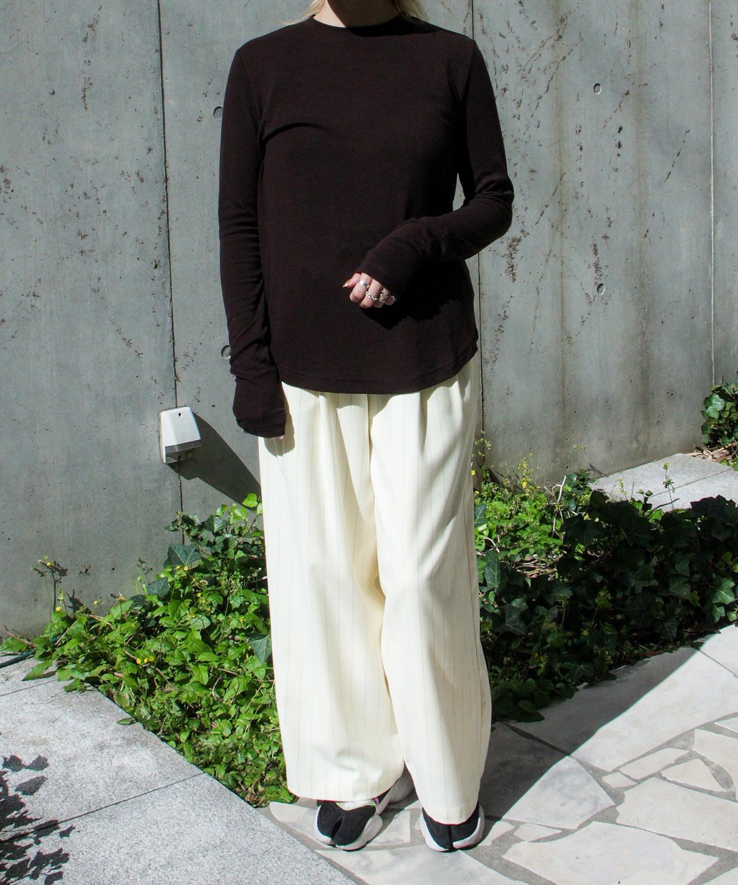 ダークブラウン staff:H157