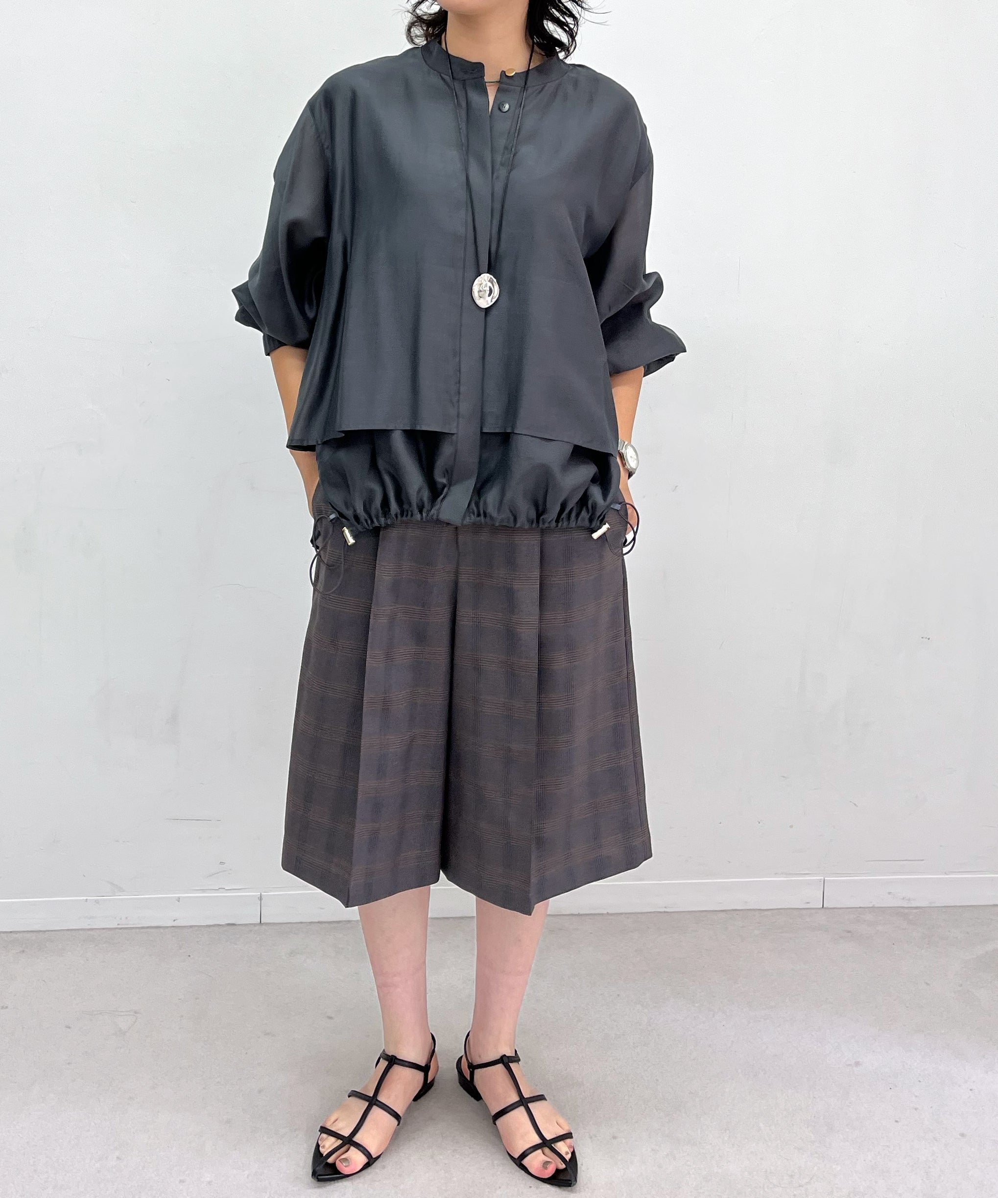 チャコール staff:H161cm