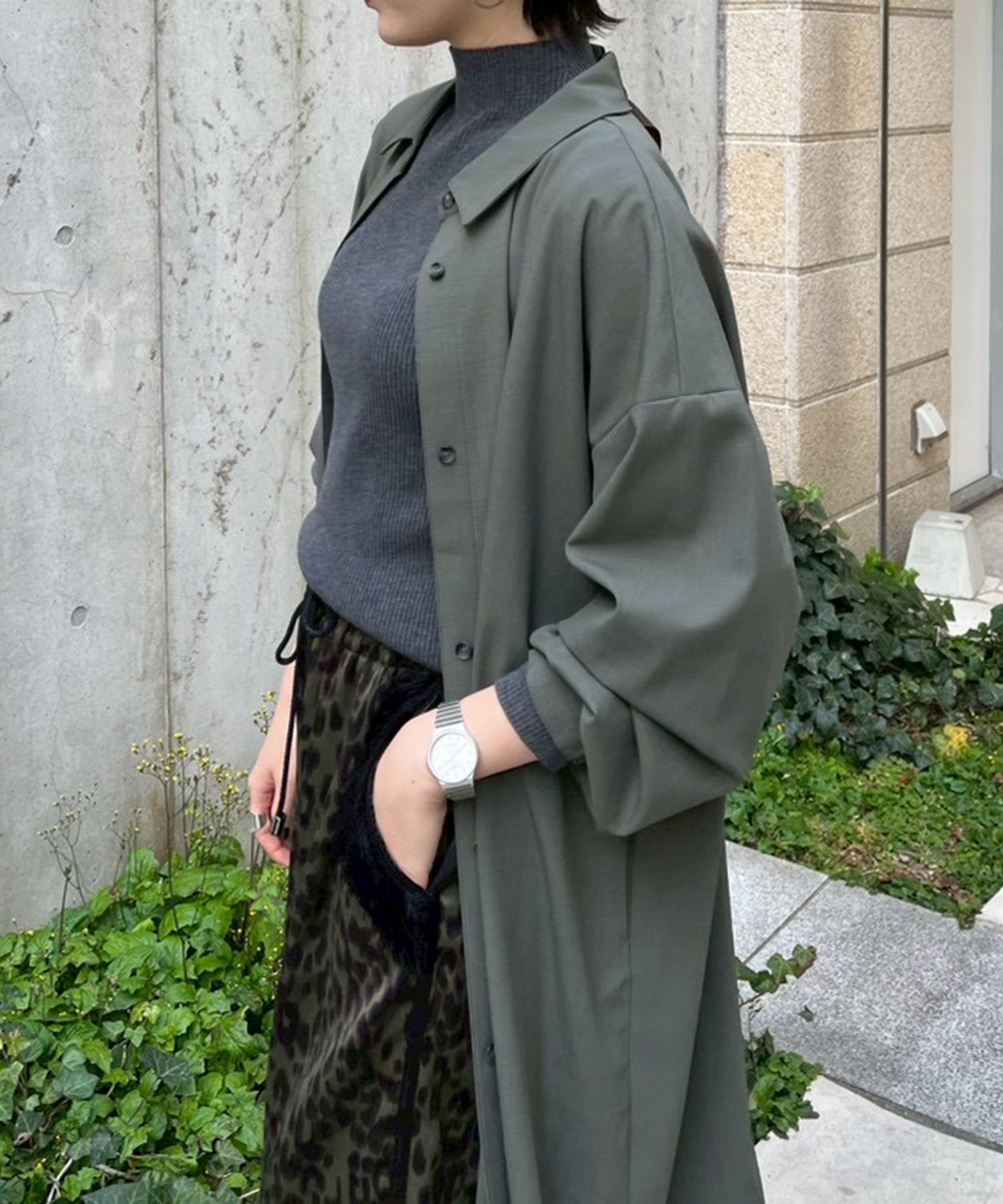 グレー staff:H161