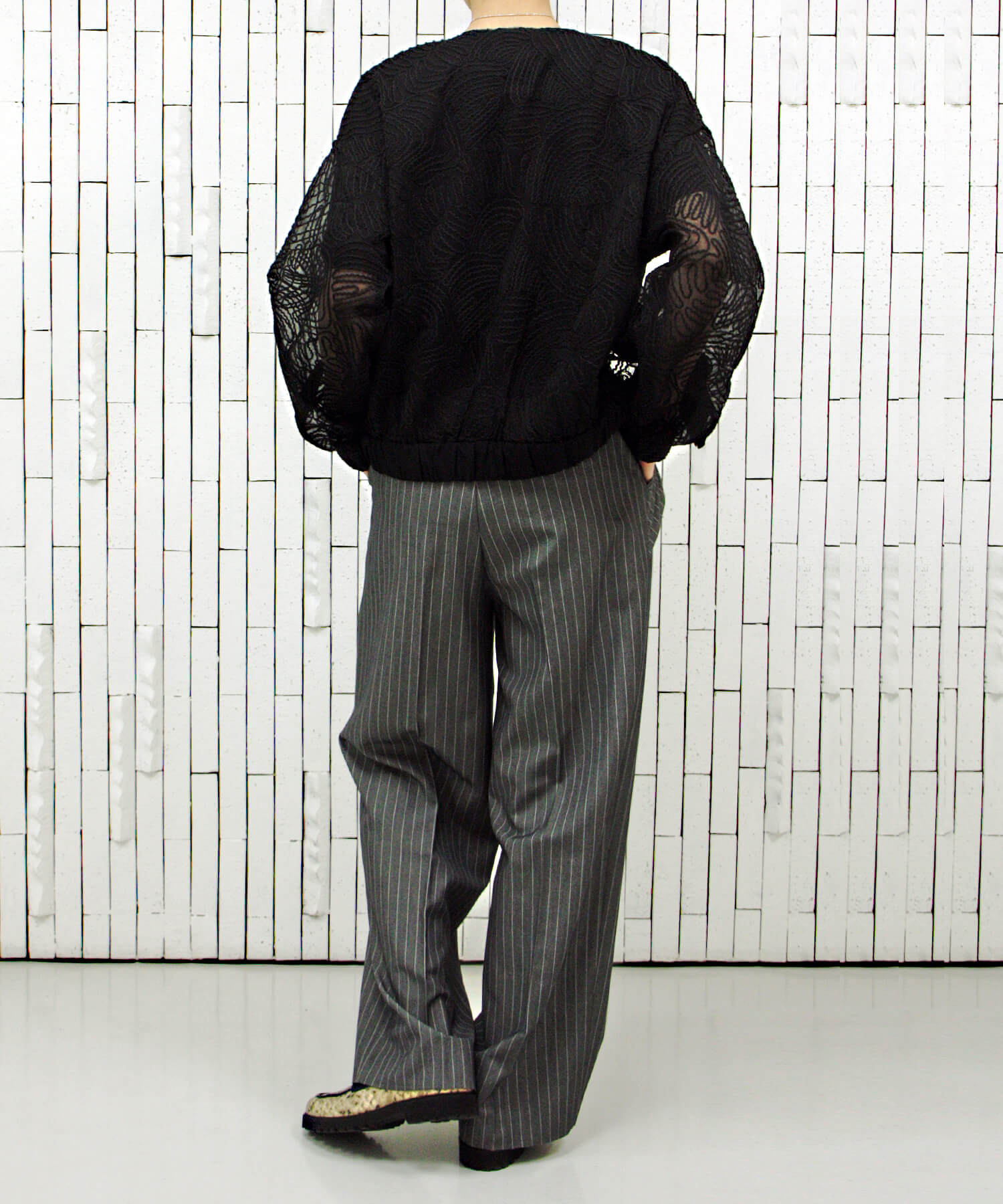 ブラック model:H161