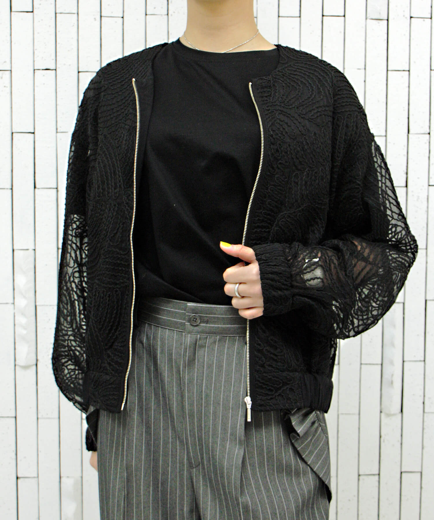 ブラック model:H161