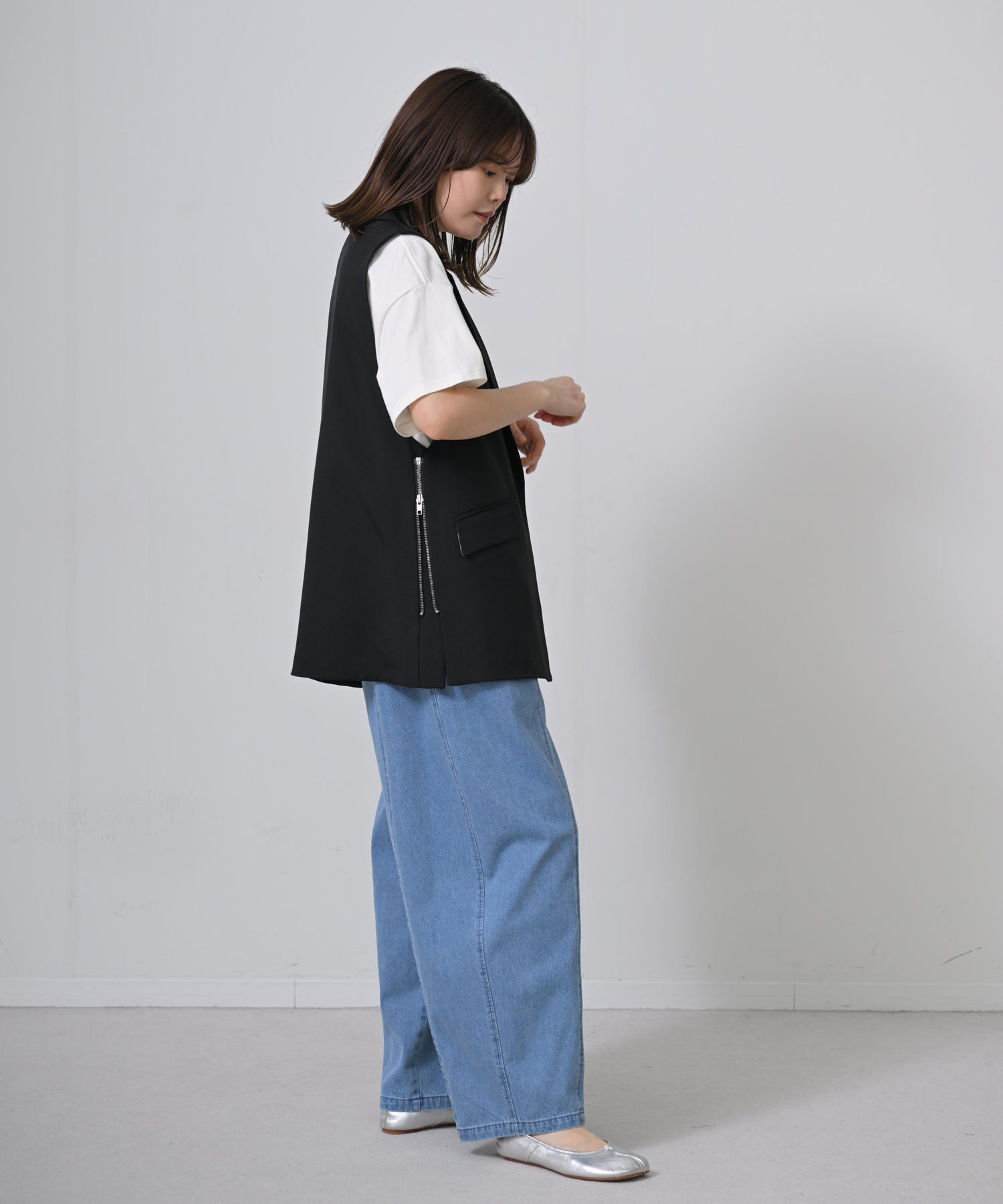 ブラック model:H167