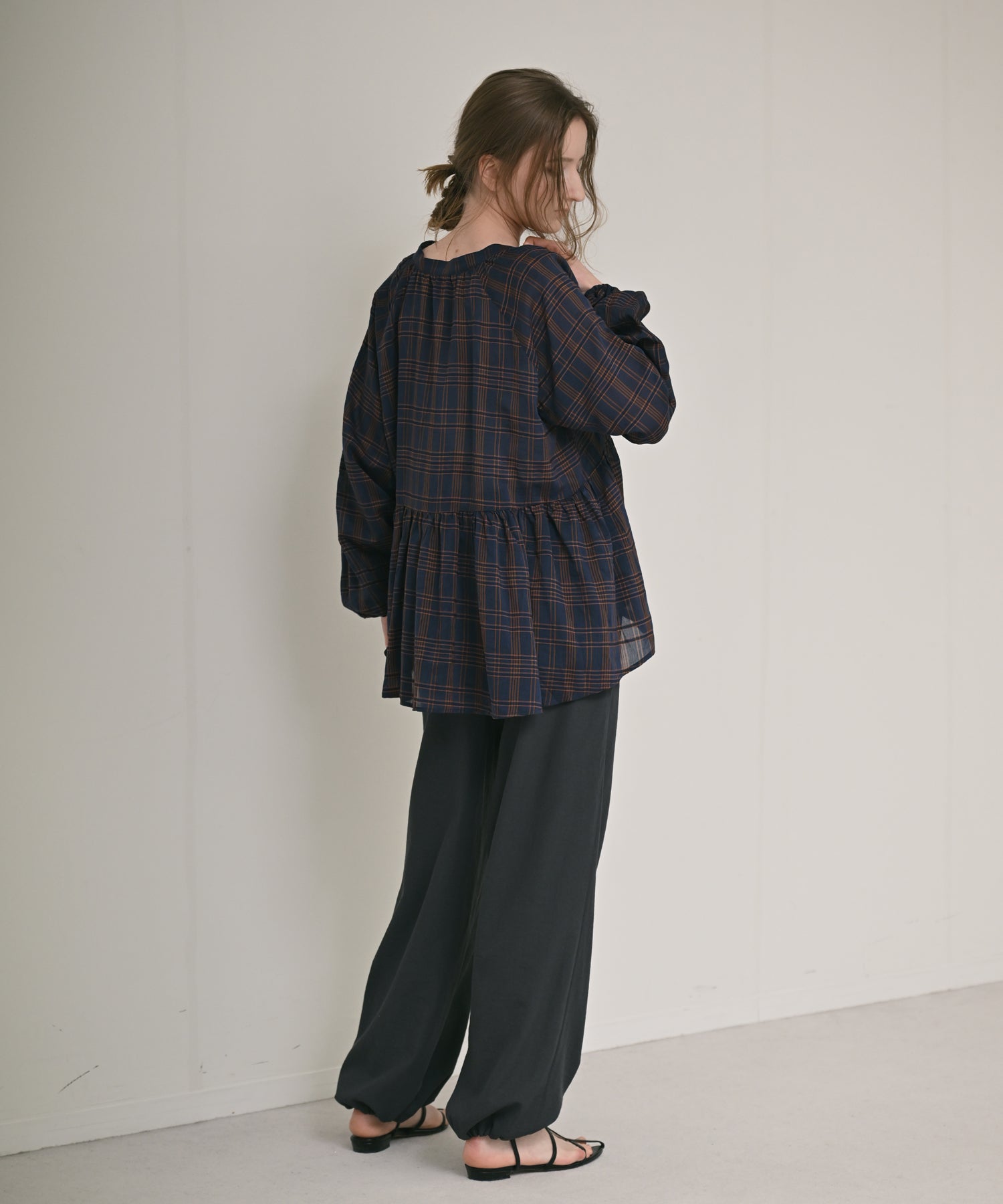ネイビー model;H170