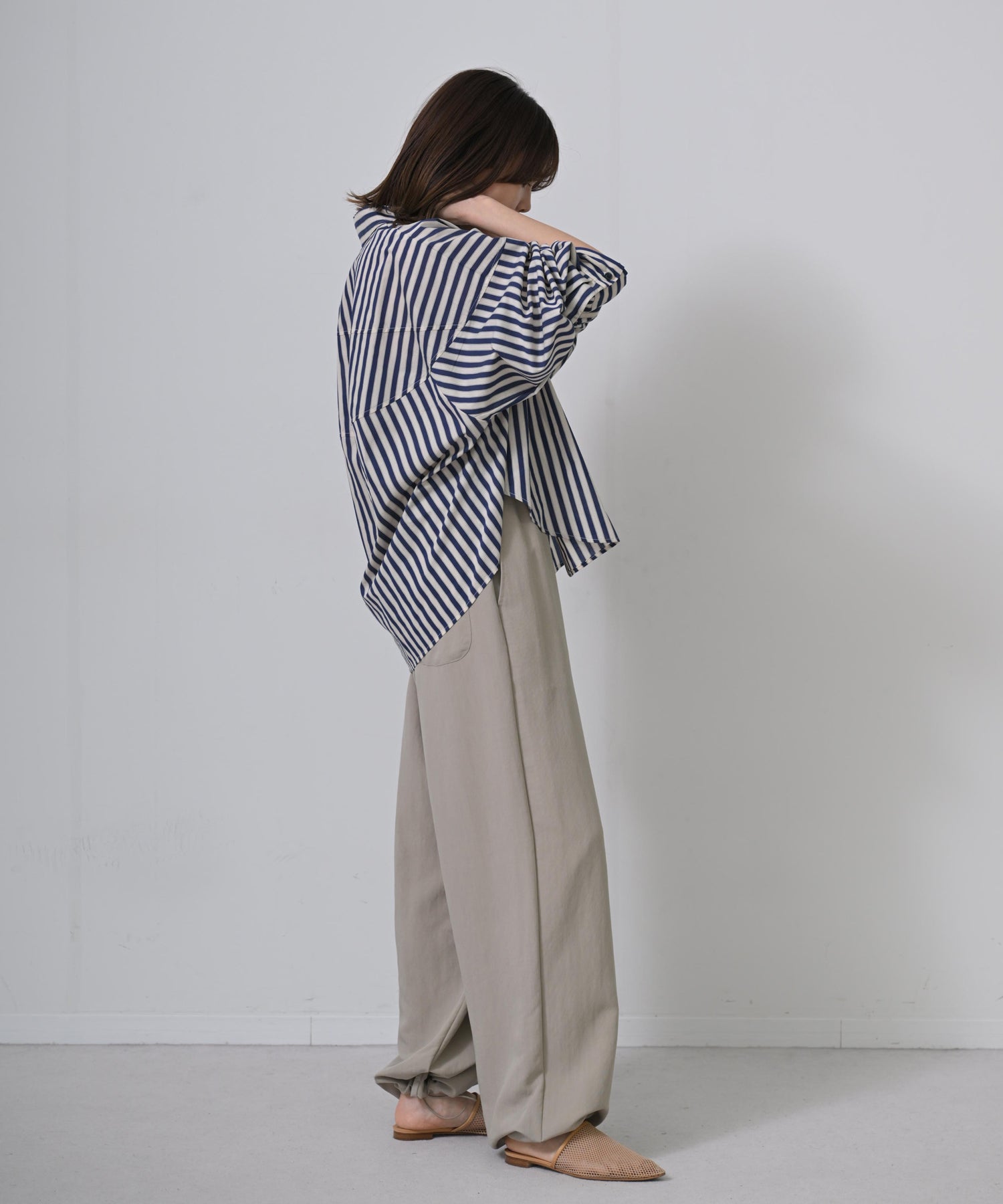 ネイビー×オフ model:H167