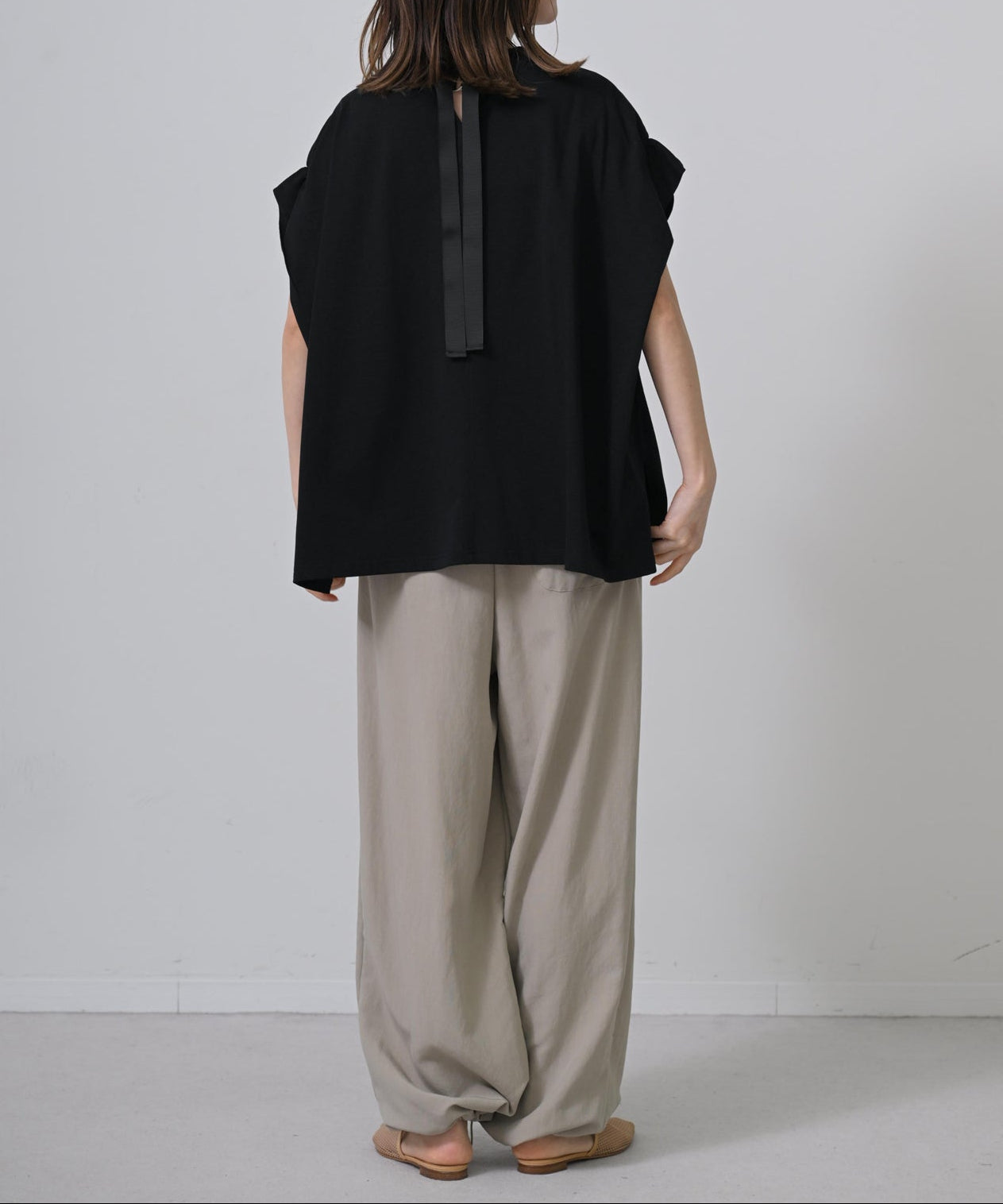 ブラック model:H167