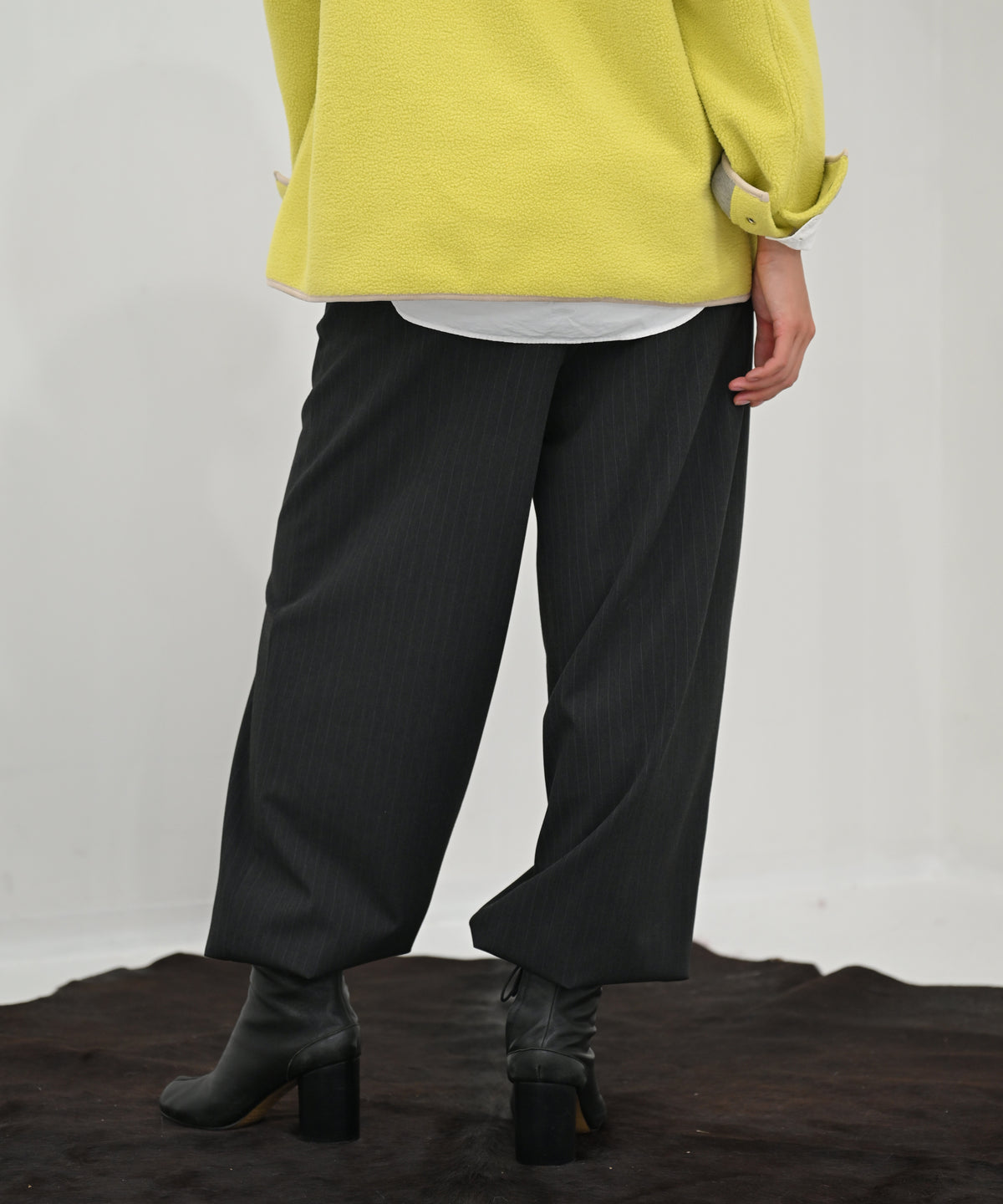 ブラックストライプ model:H166cm