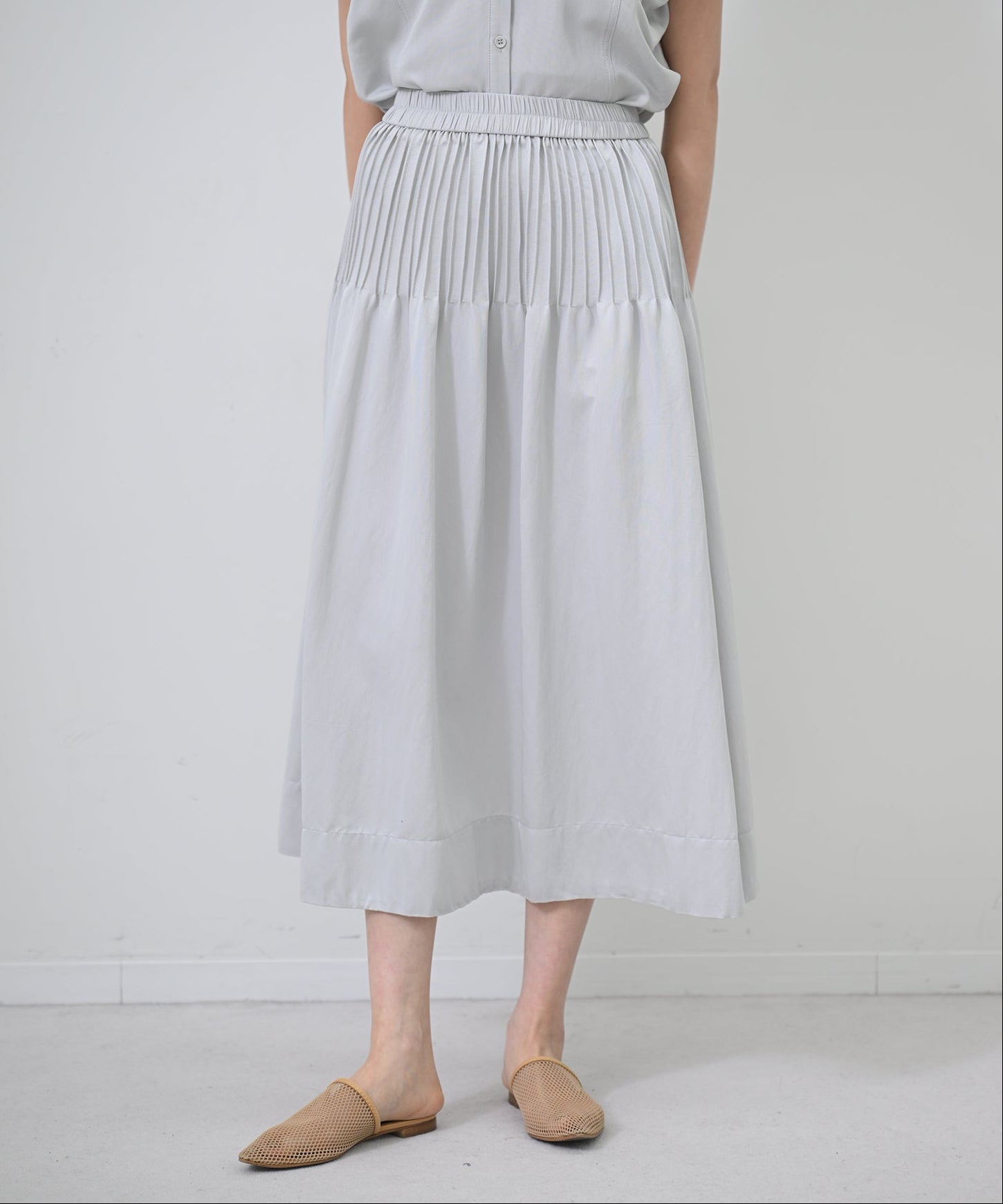 Pintuck Gathered Flare Skirt