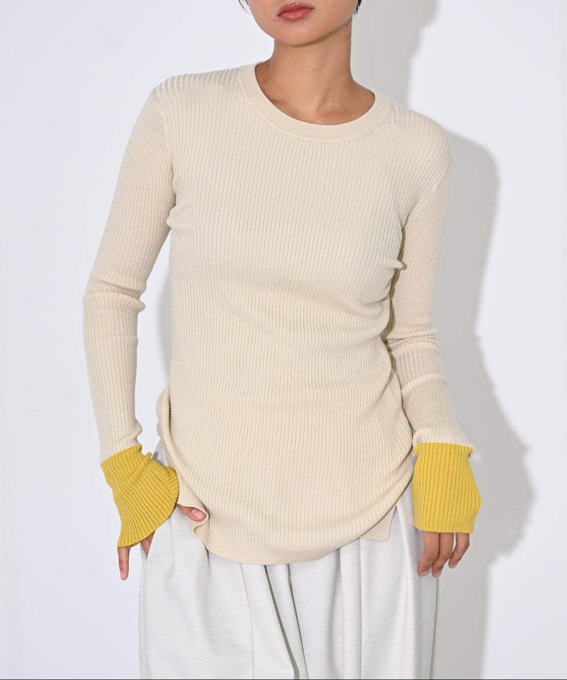 ベージュ×イエロー model:H166cm