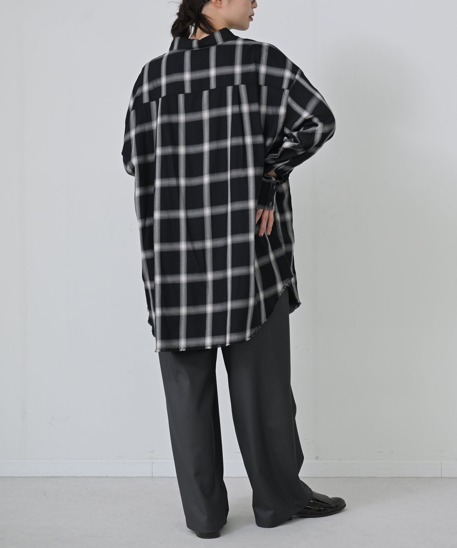 ブラック model:H160