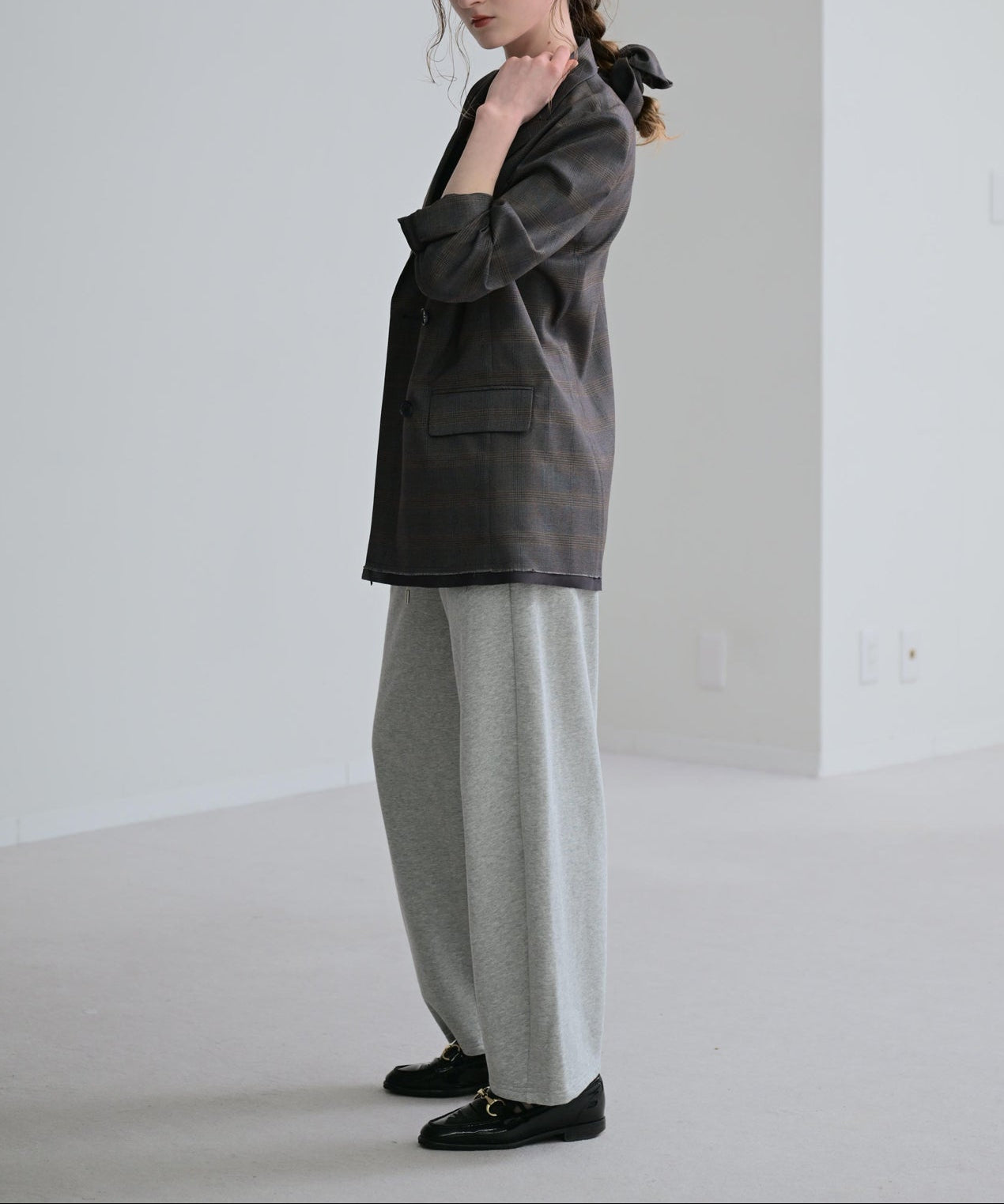 グレー Mサイズ model:H170cm