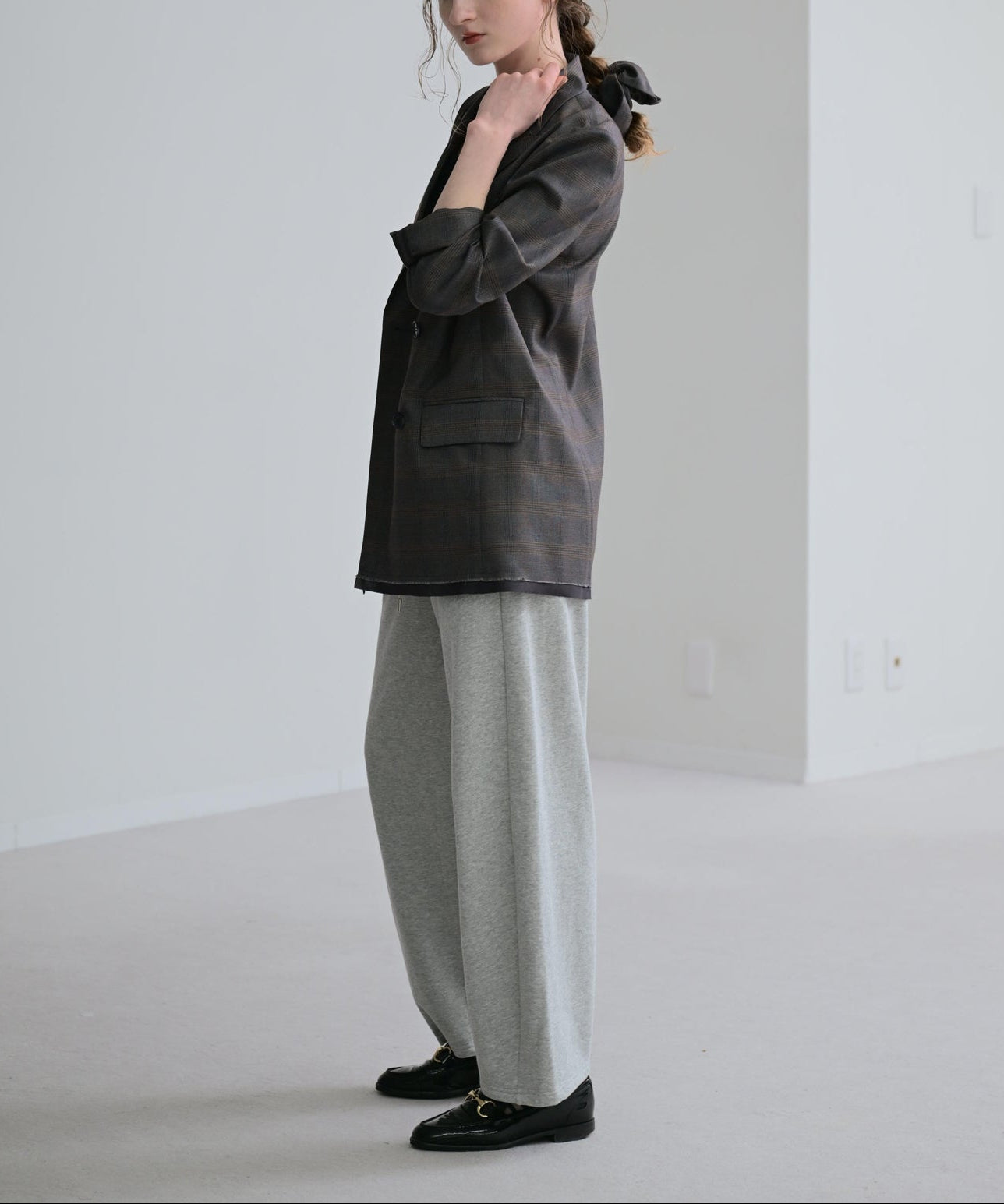 ブラウンチェック model:H170cm