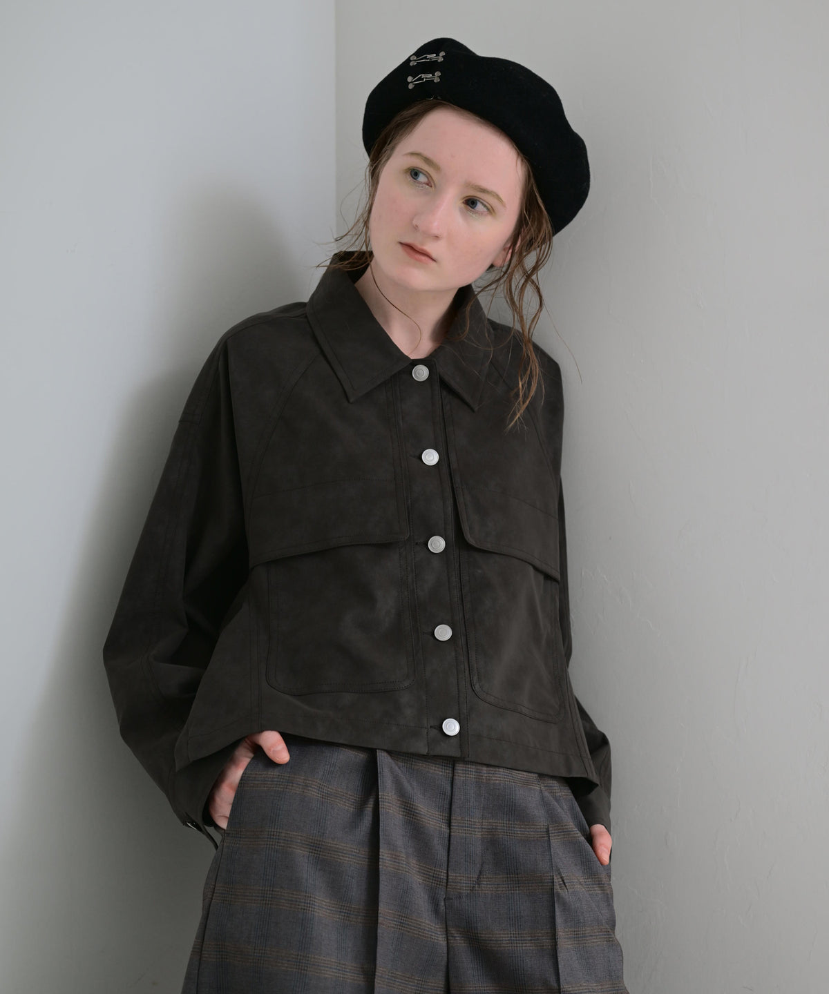 チャコール model:H170cm