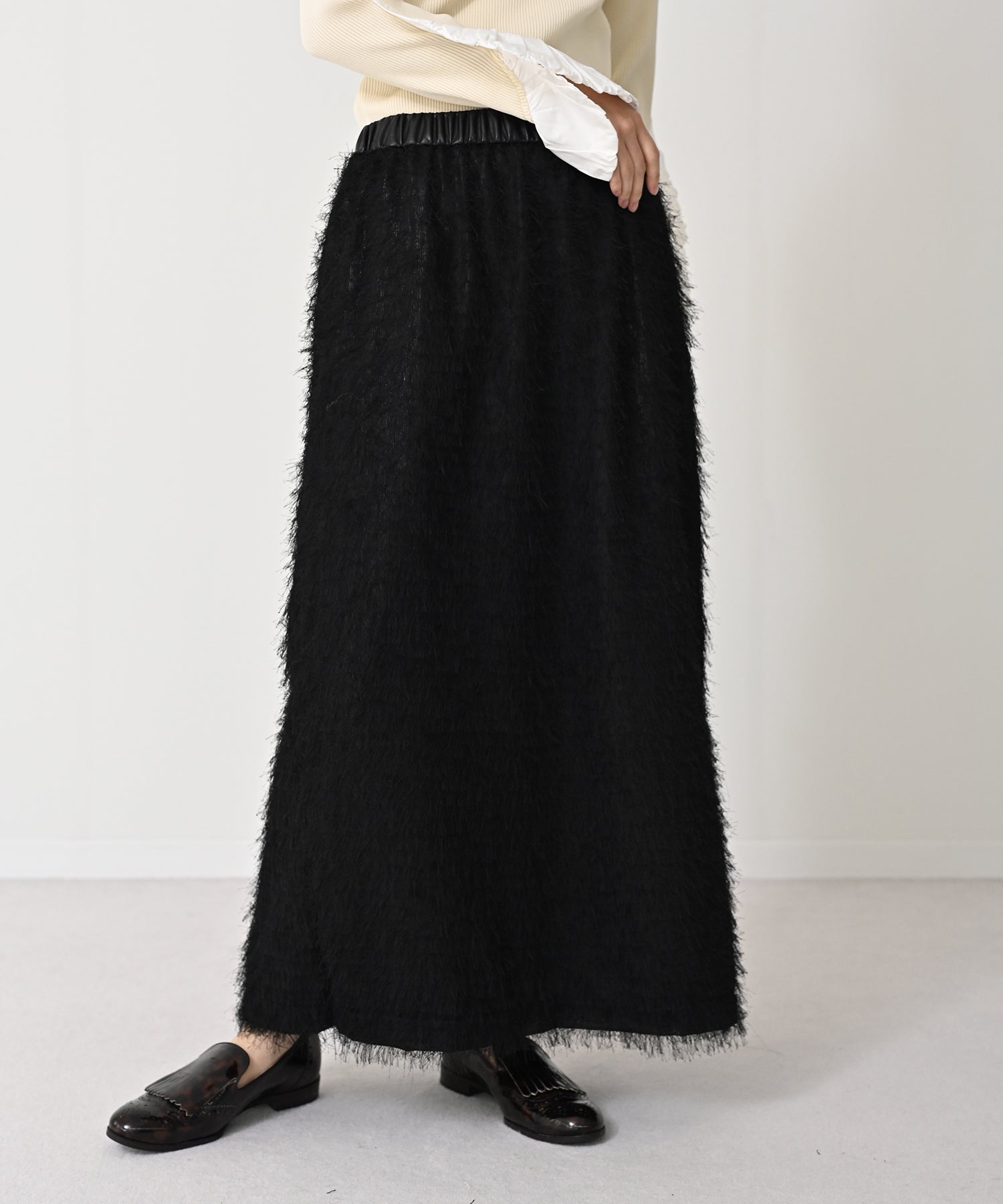 ブラック model:H162