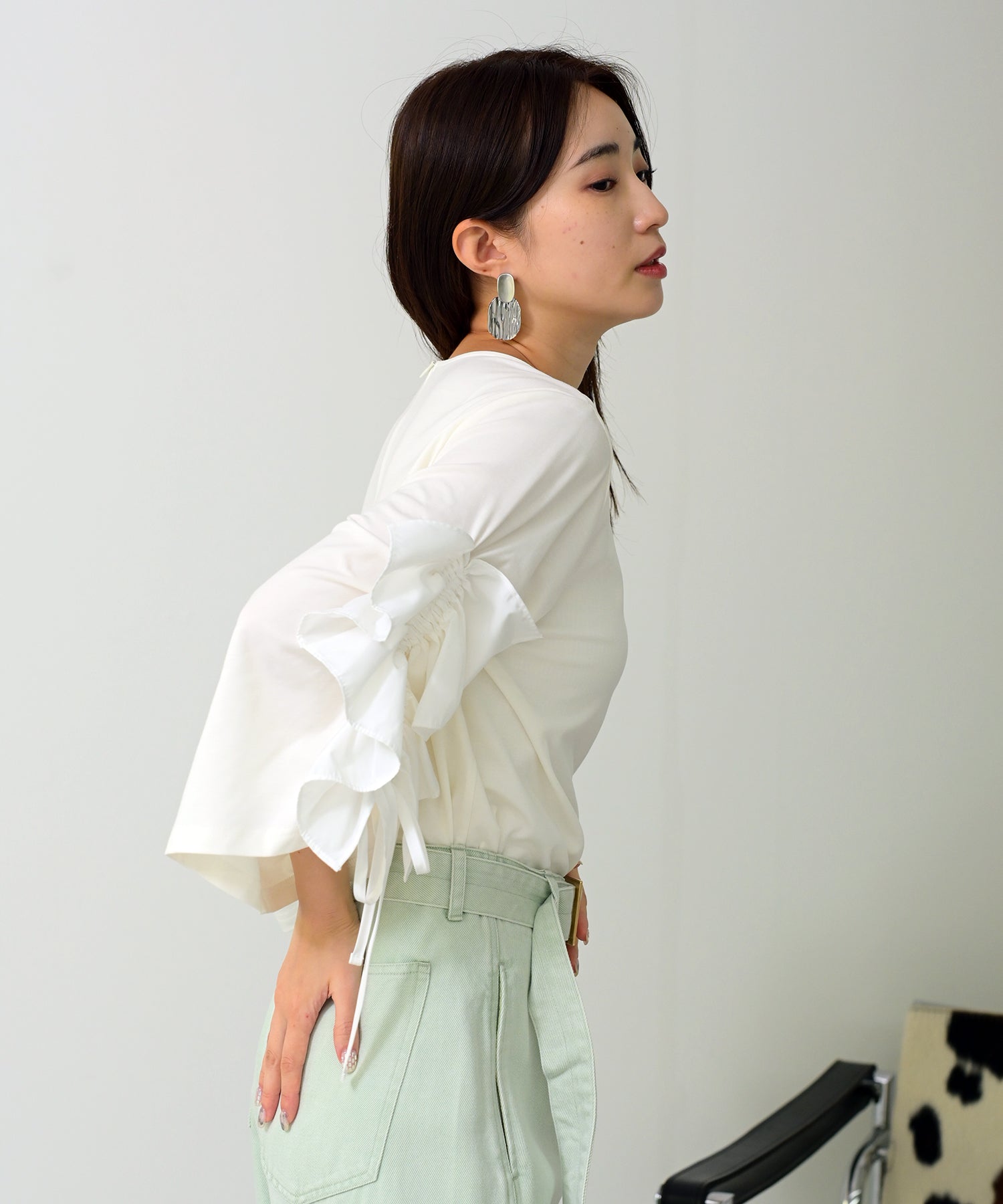 オフホワイト model:H160