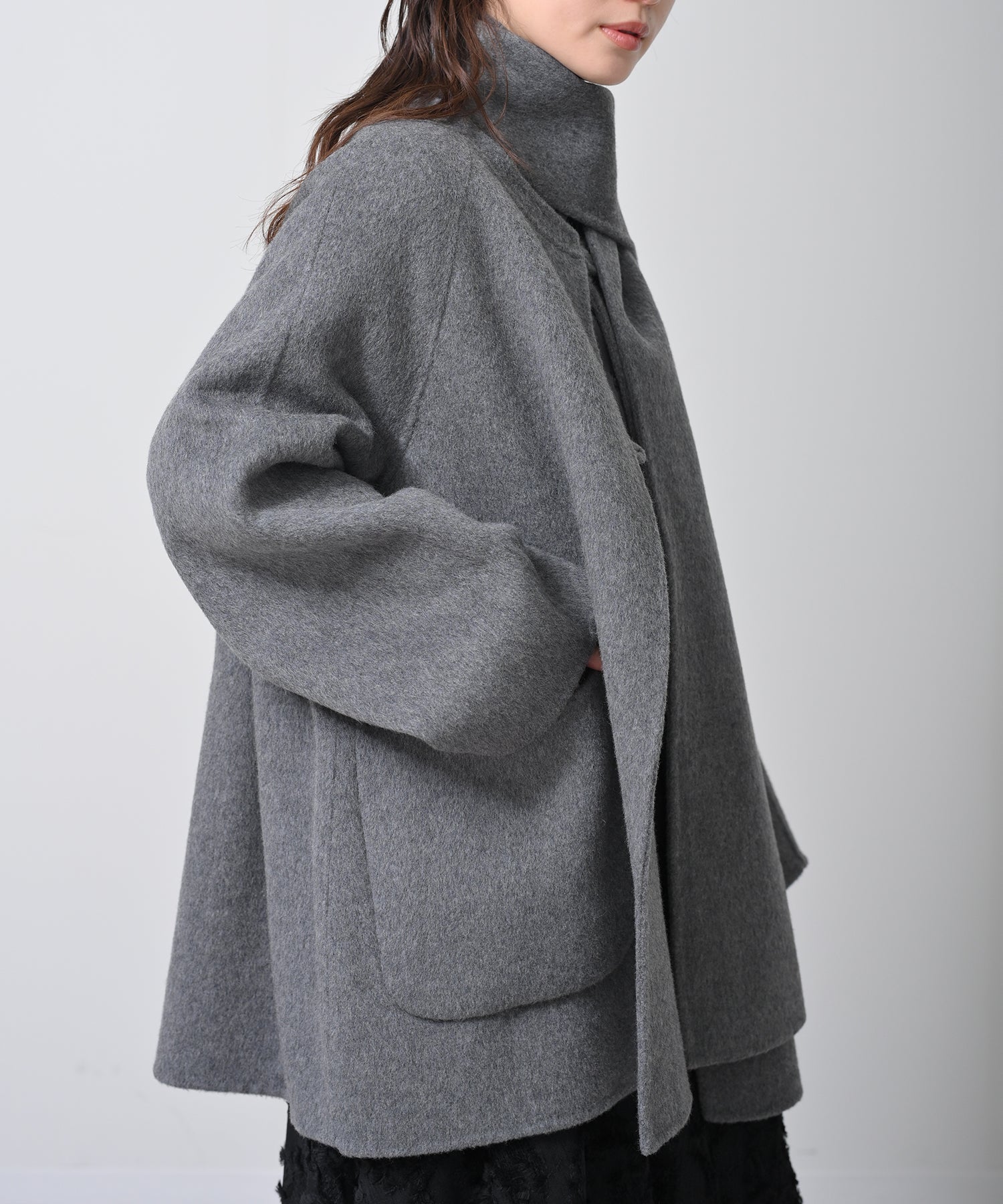 グレー model:H160