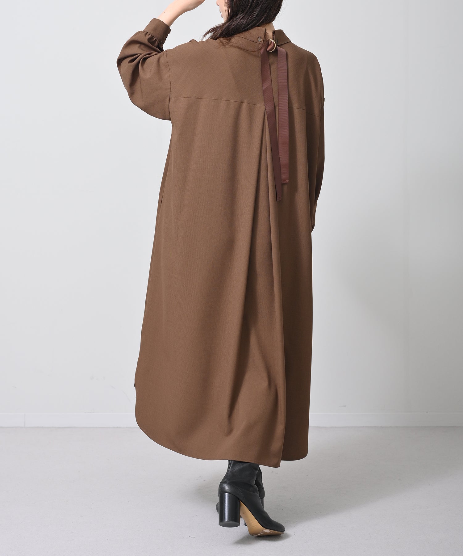 ブラウン moedel:H160