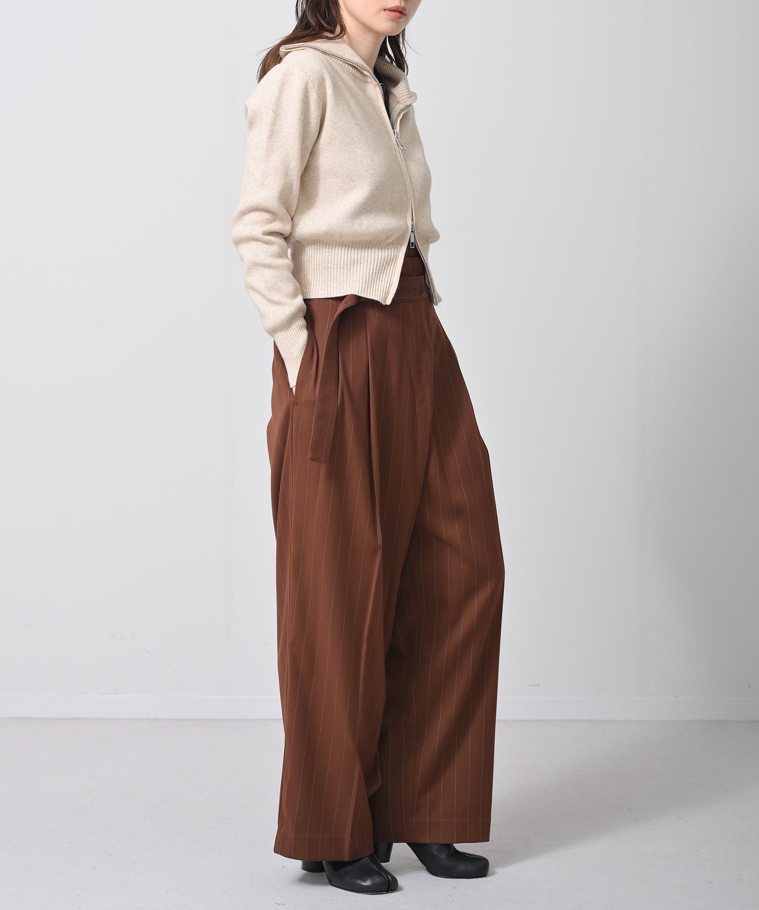 ベージュ model:H160